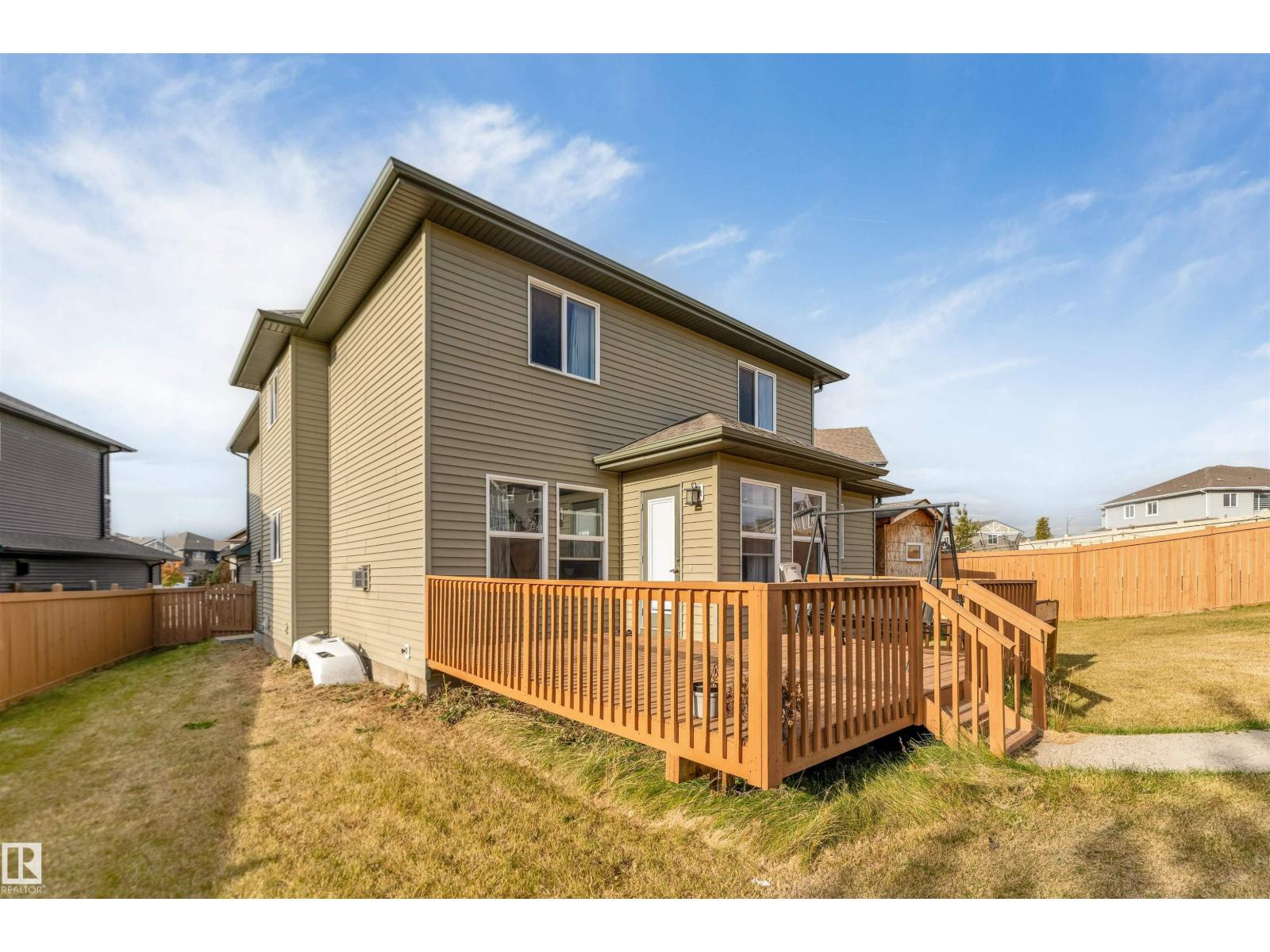 707 40 Av Nw Property Photo 8