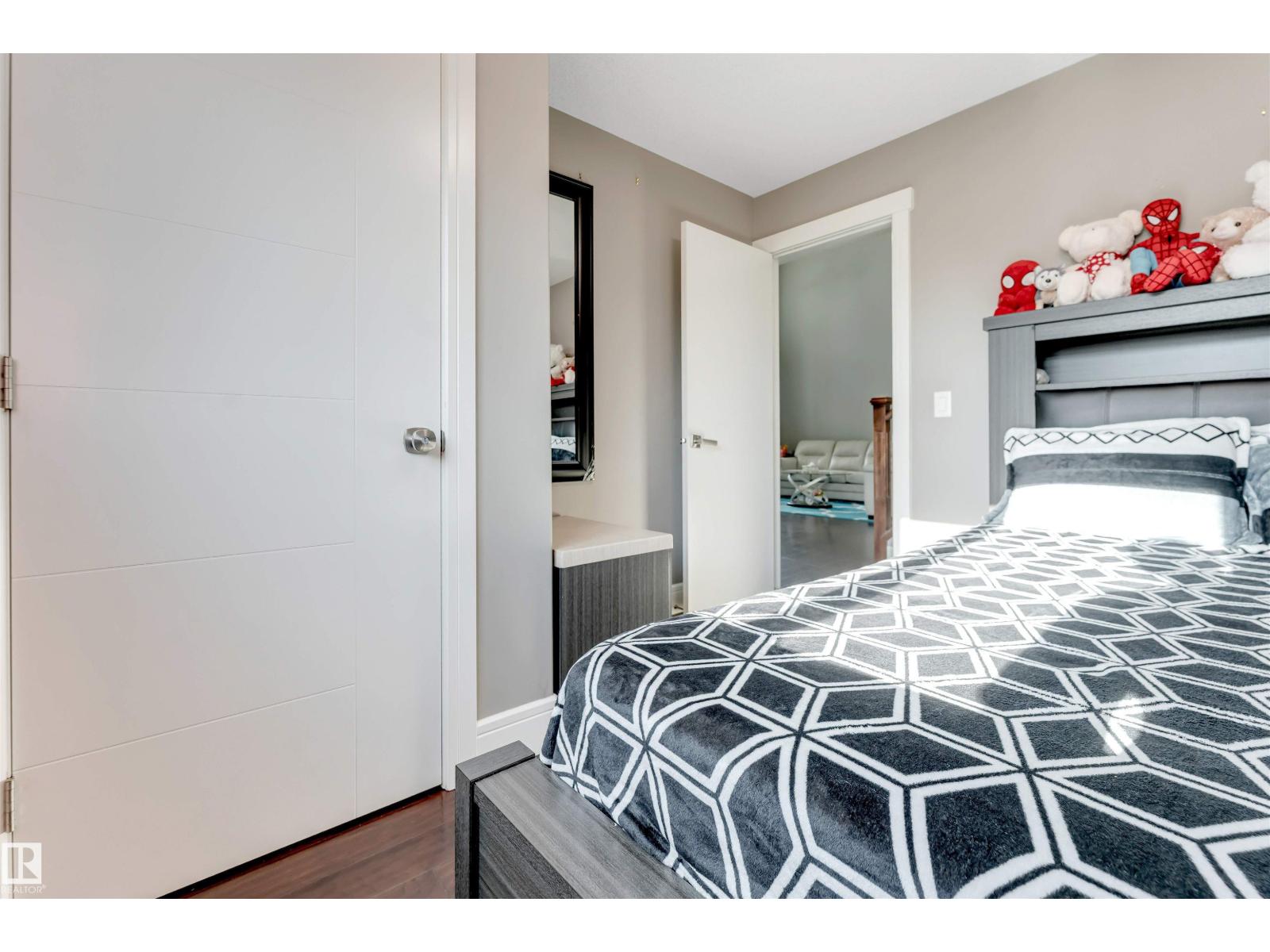 707 40 Av Nw Property Photo 26