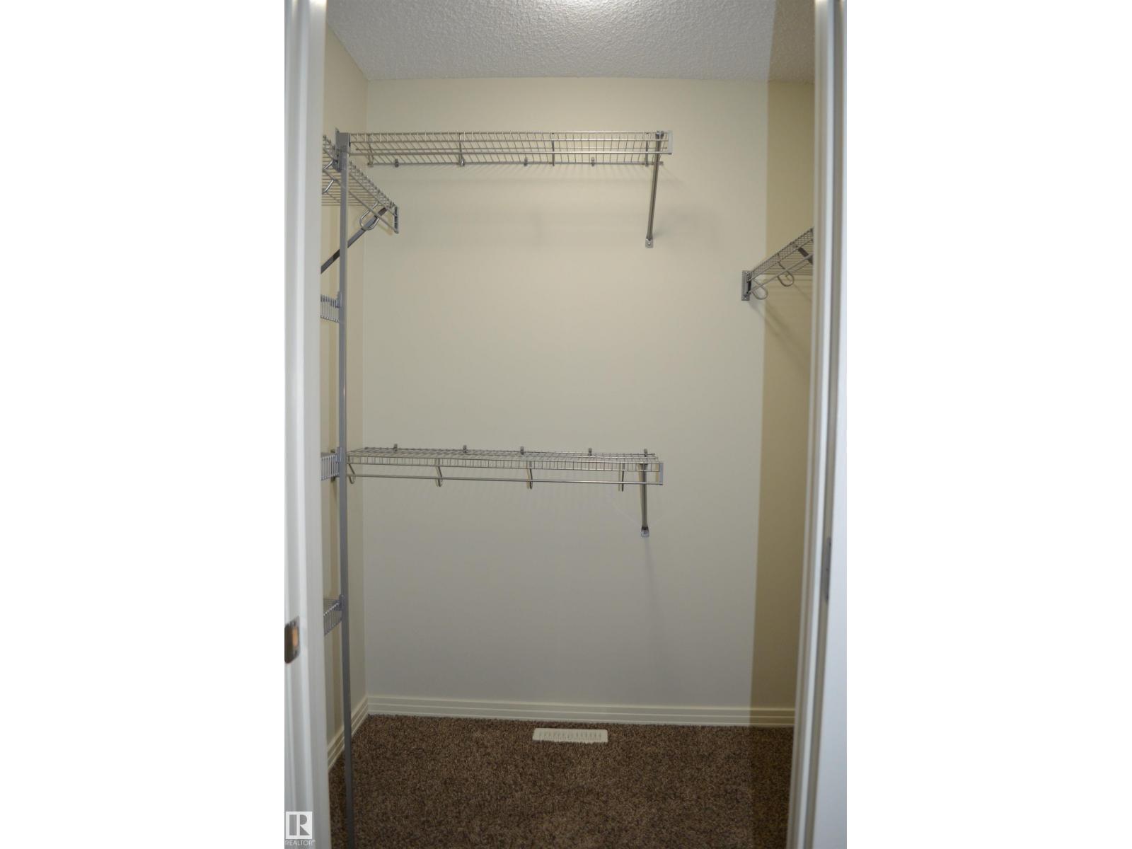 20032 46 Av Nw Property Photo 22
