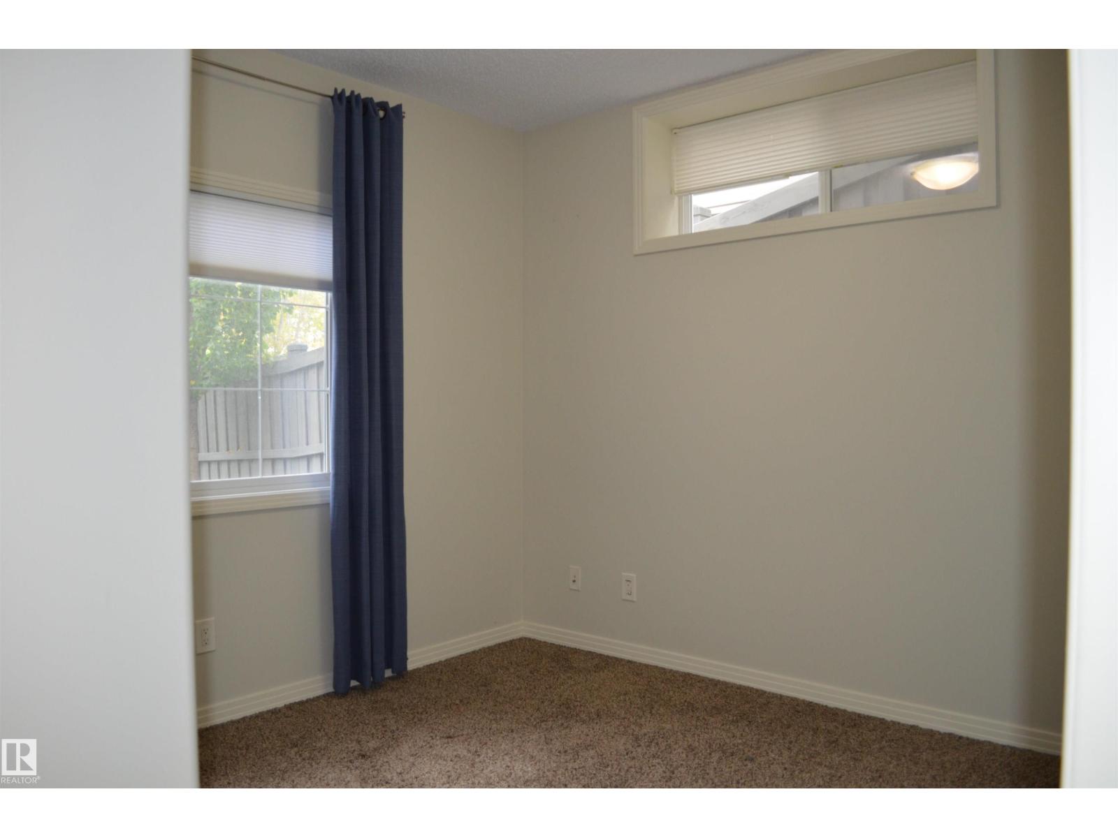 20032 46 Av Nw Property Photo 32
