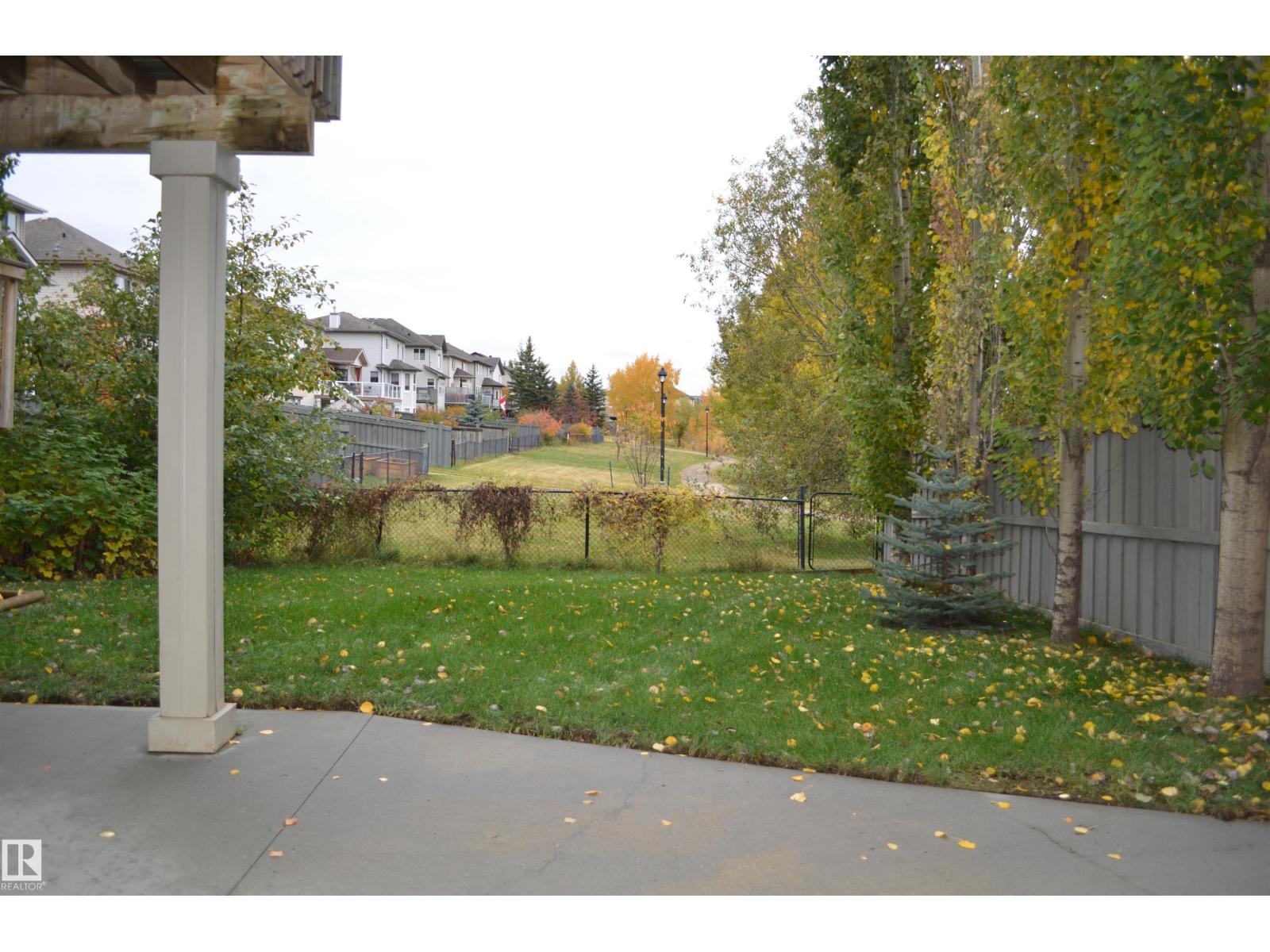 20032 46 Av Nw Property Photo 44