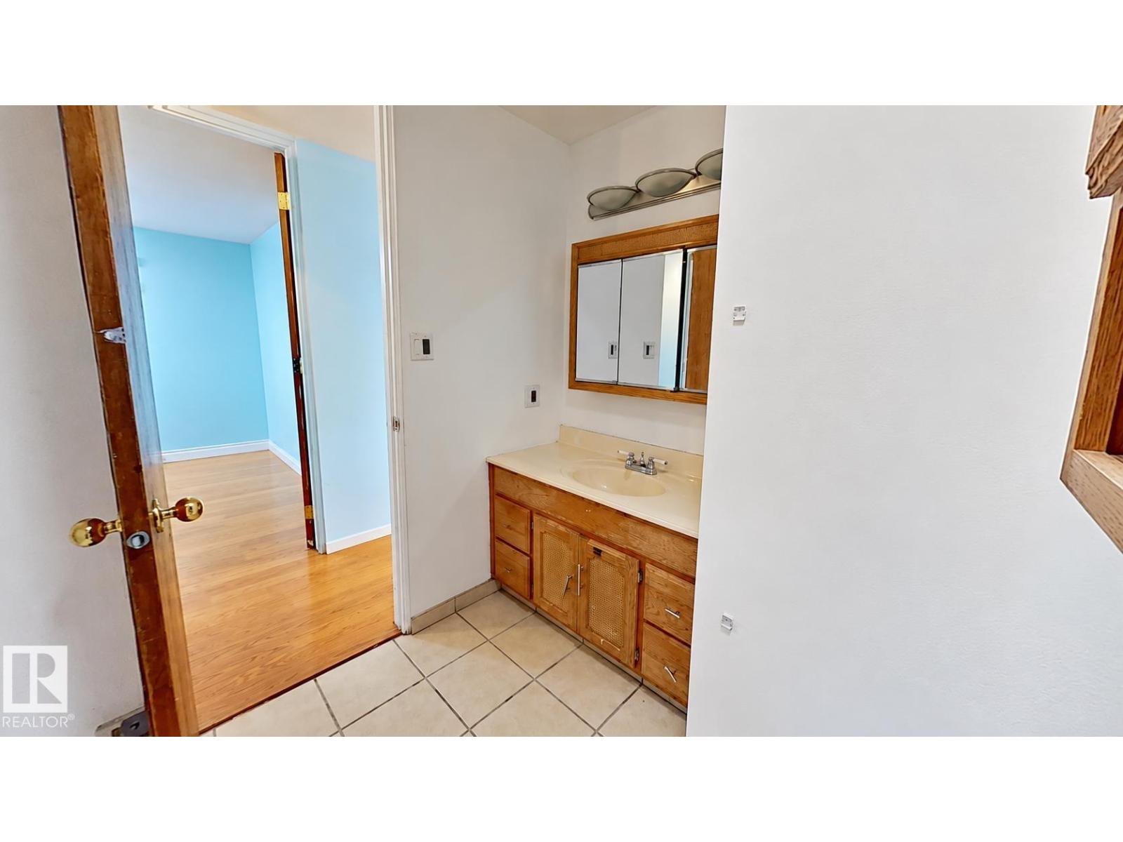 5 Ells Cr Property Photo 7