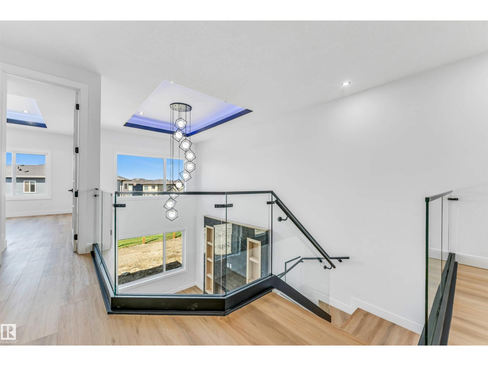 6250 19 St Property Photo 15