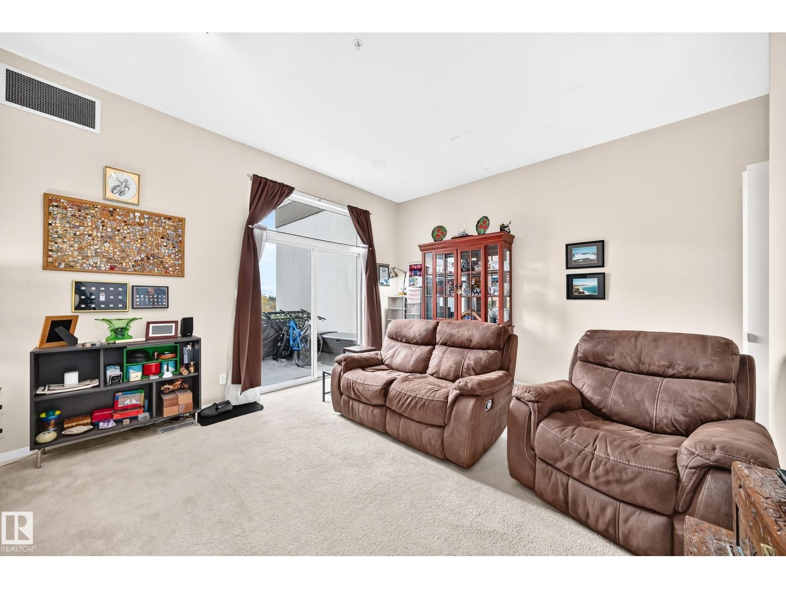 #432 10407 122 St Nw Property Photo 8
