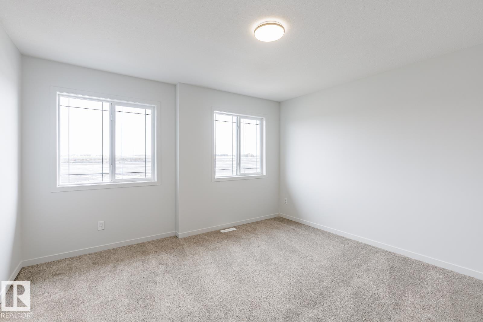 3601 40 Av Property Photo 13