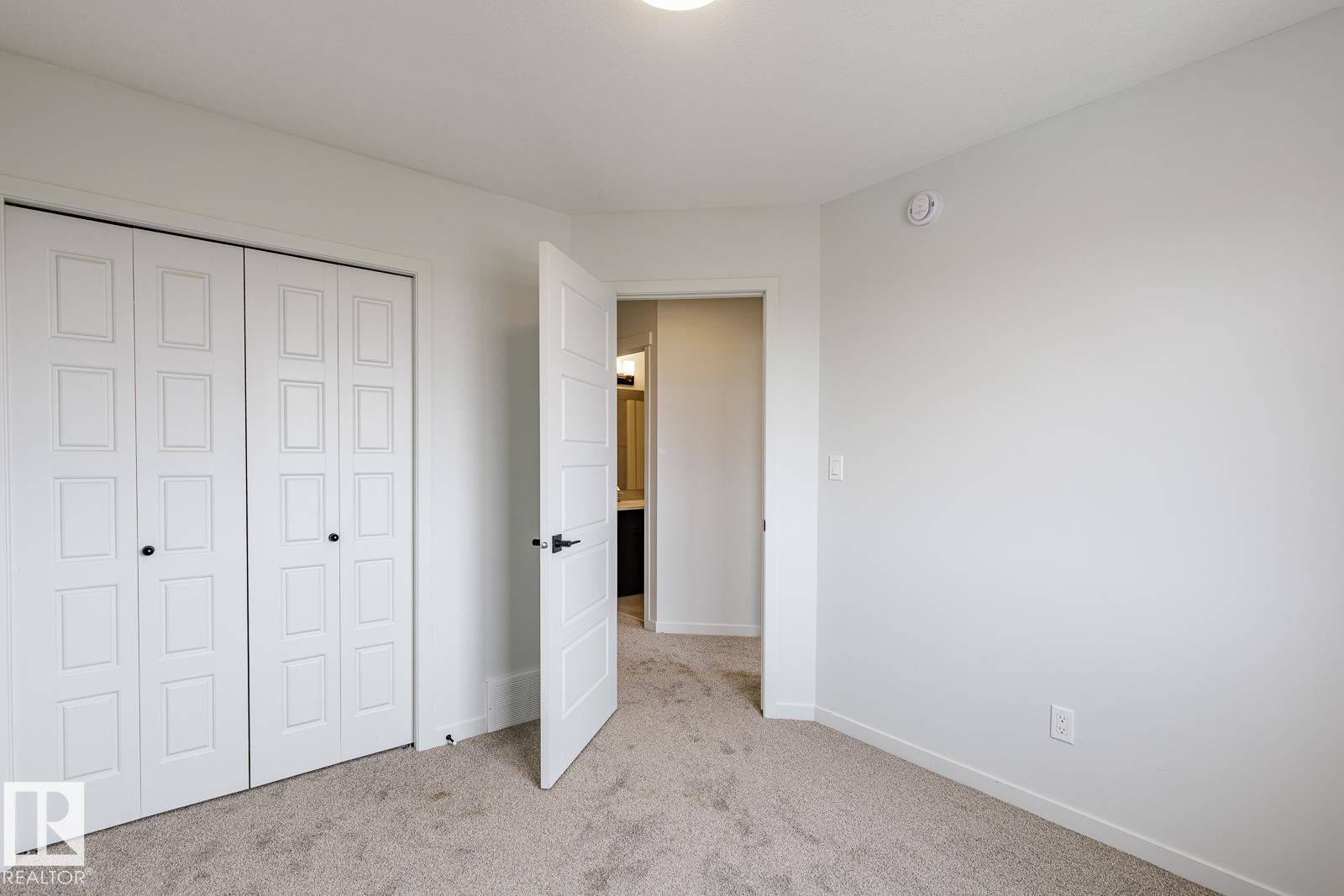 3601 40 Av Property Photo 22