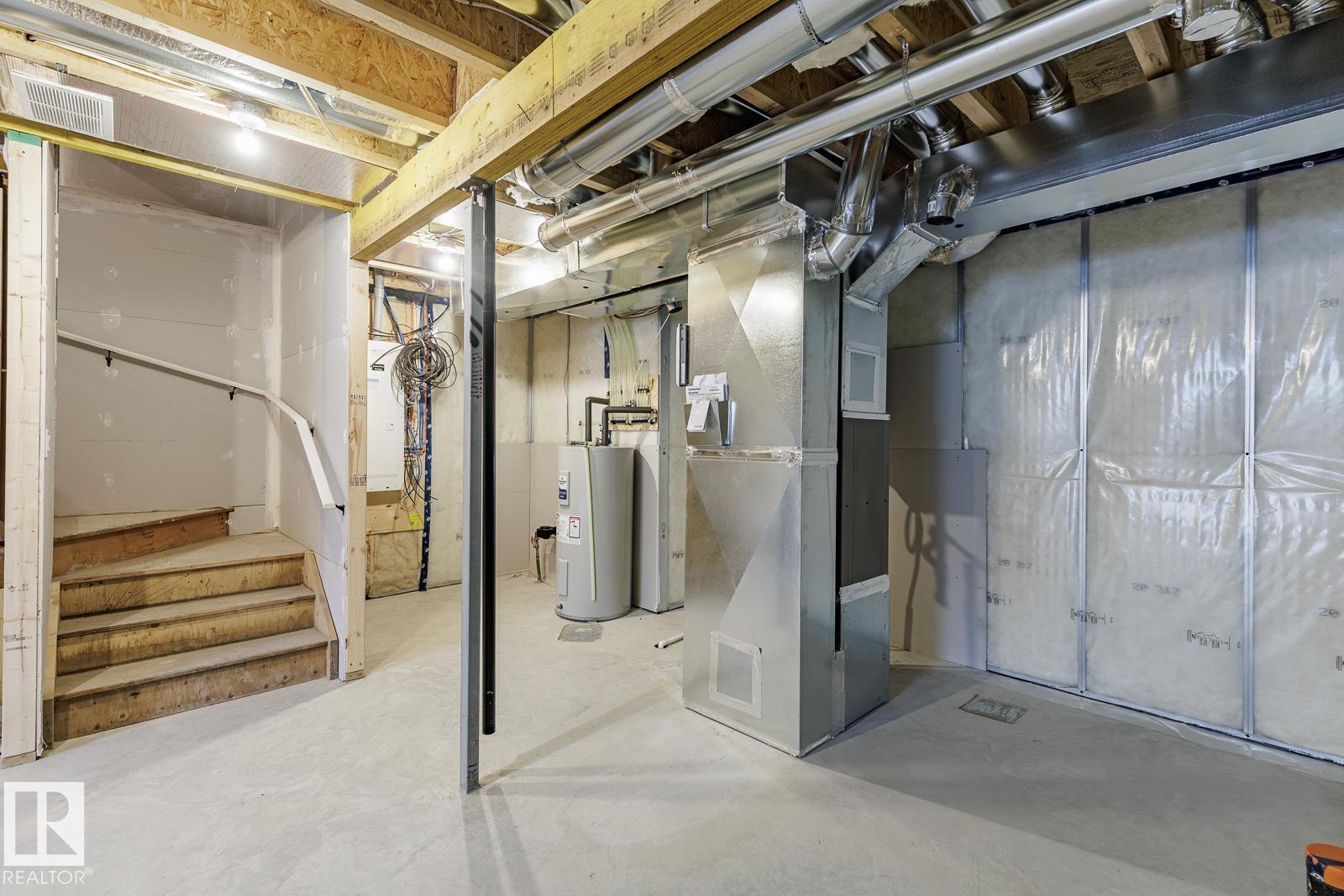 3601 40 Av Property Photo 26