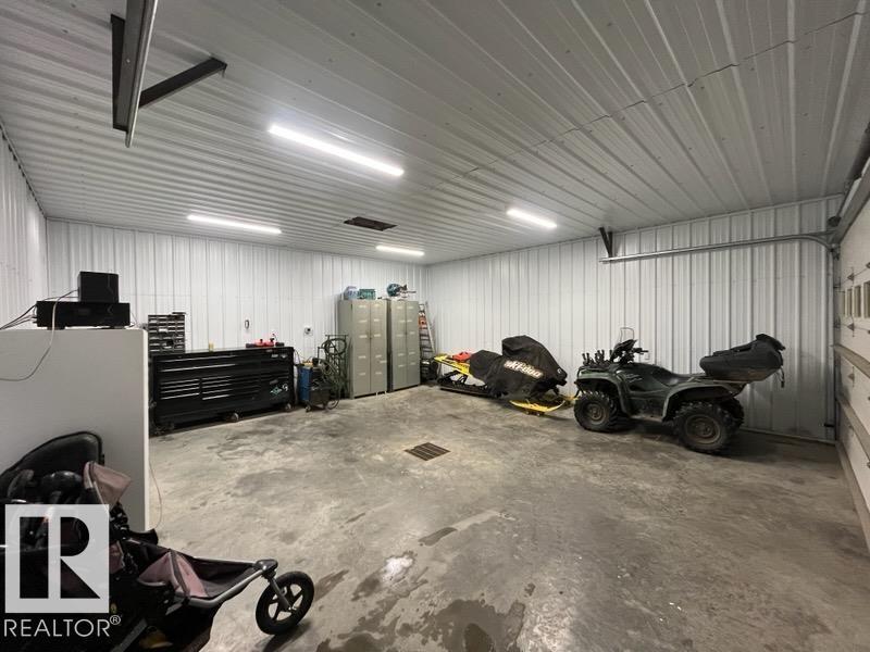5026 52 St Property Photo 25