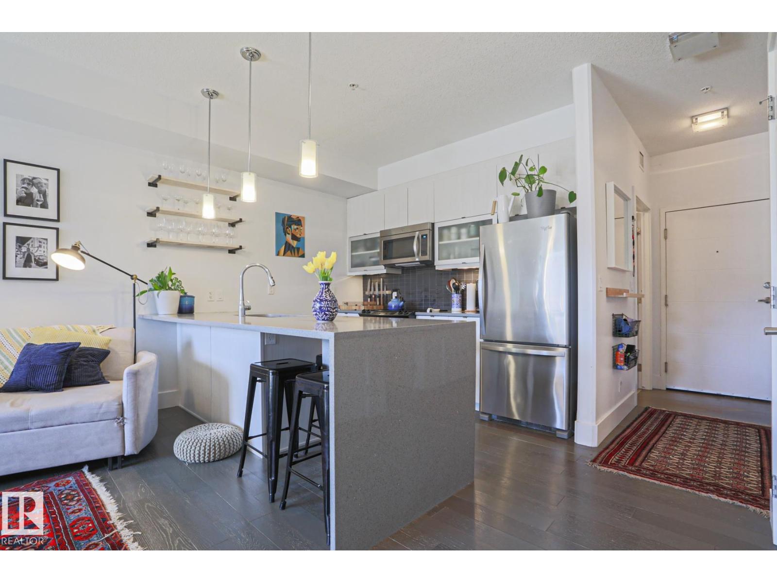 10030 83 Av Nw Property Photo 2