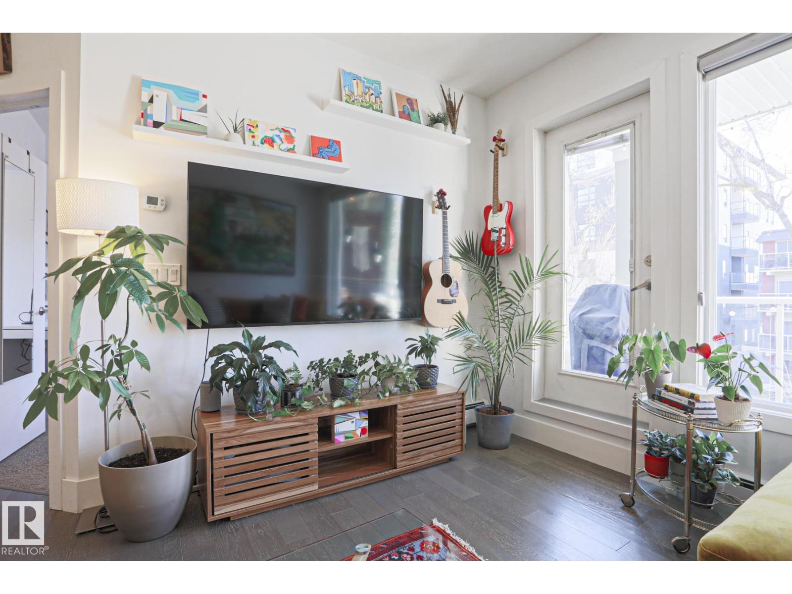 10030 83 Av Nw Property Photo 11