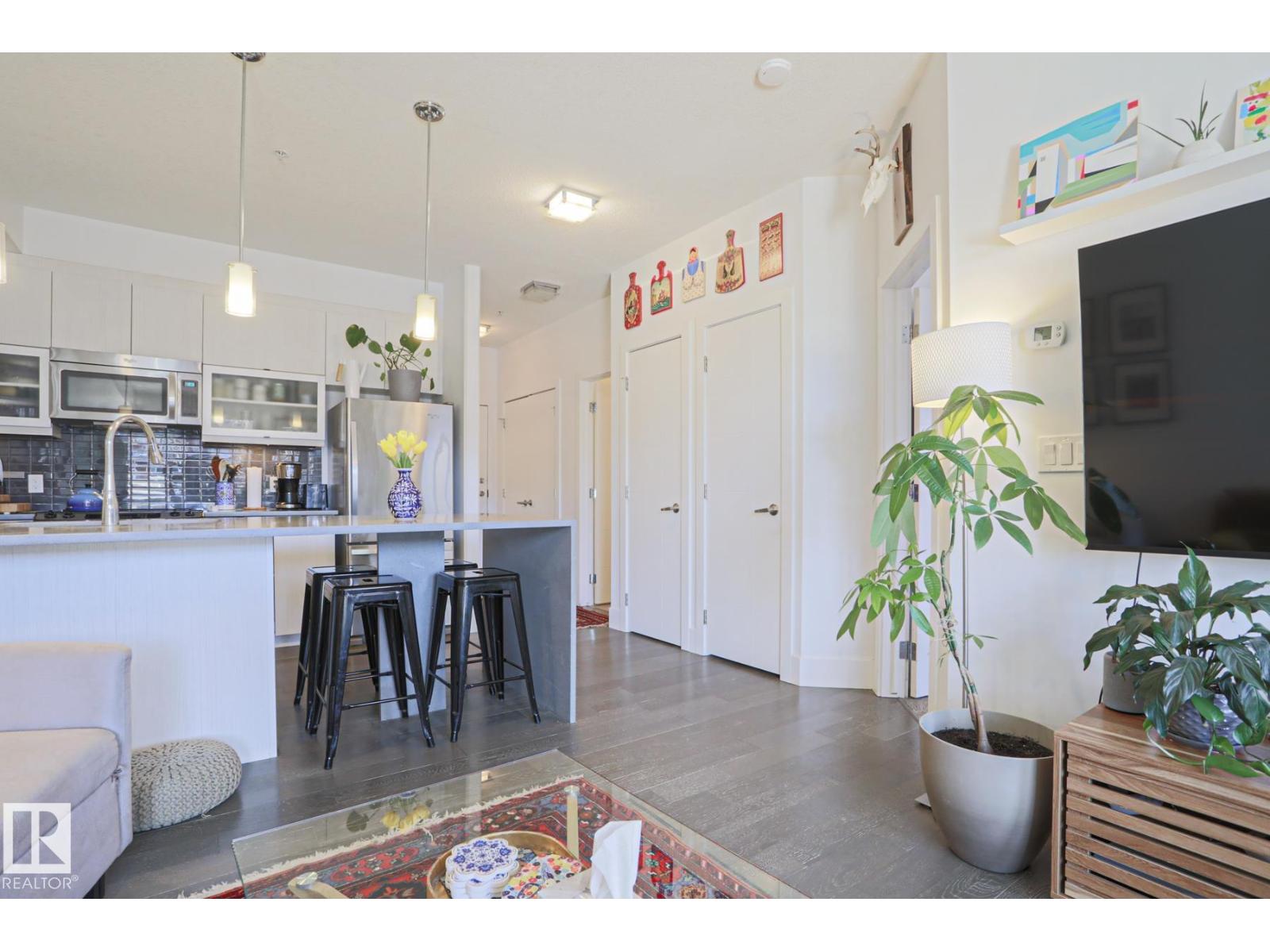 10030 83 Av Nw Property Photo 13