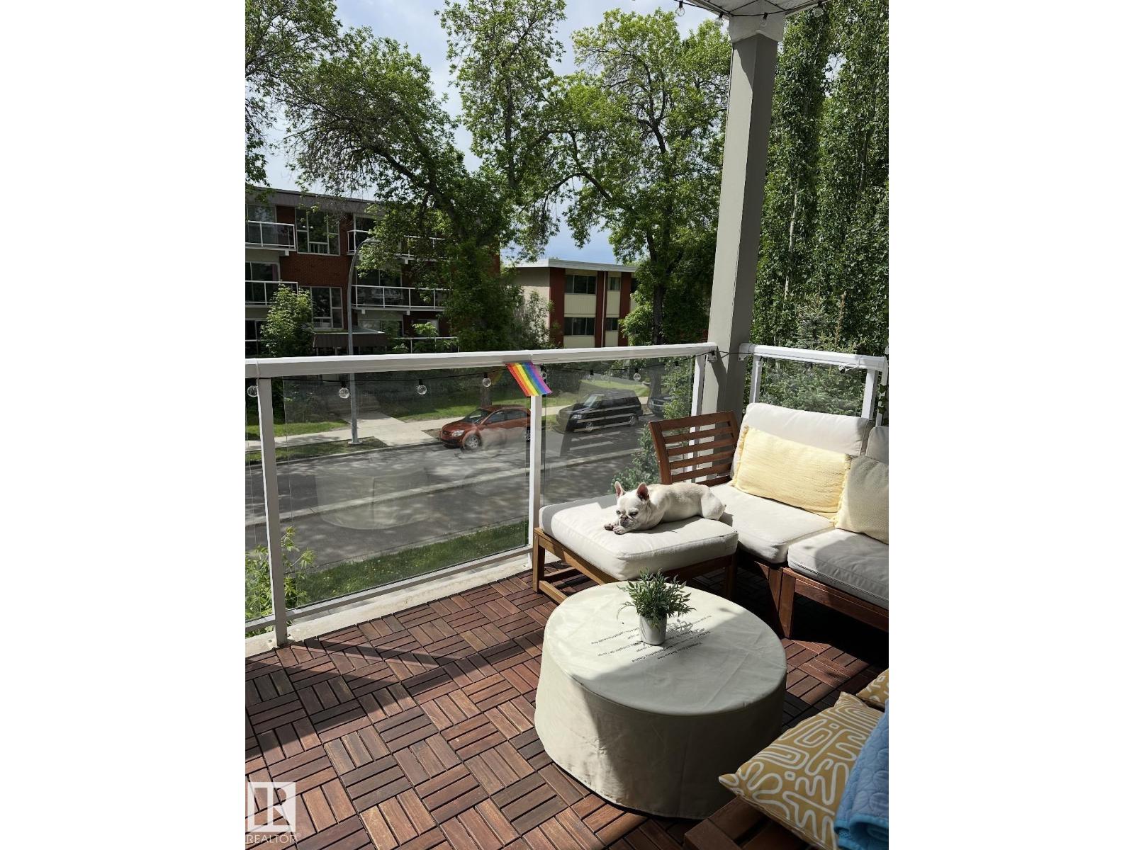10030 83 Av Nw Property Photo 24