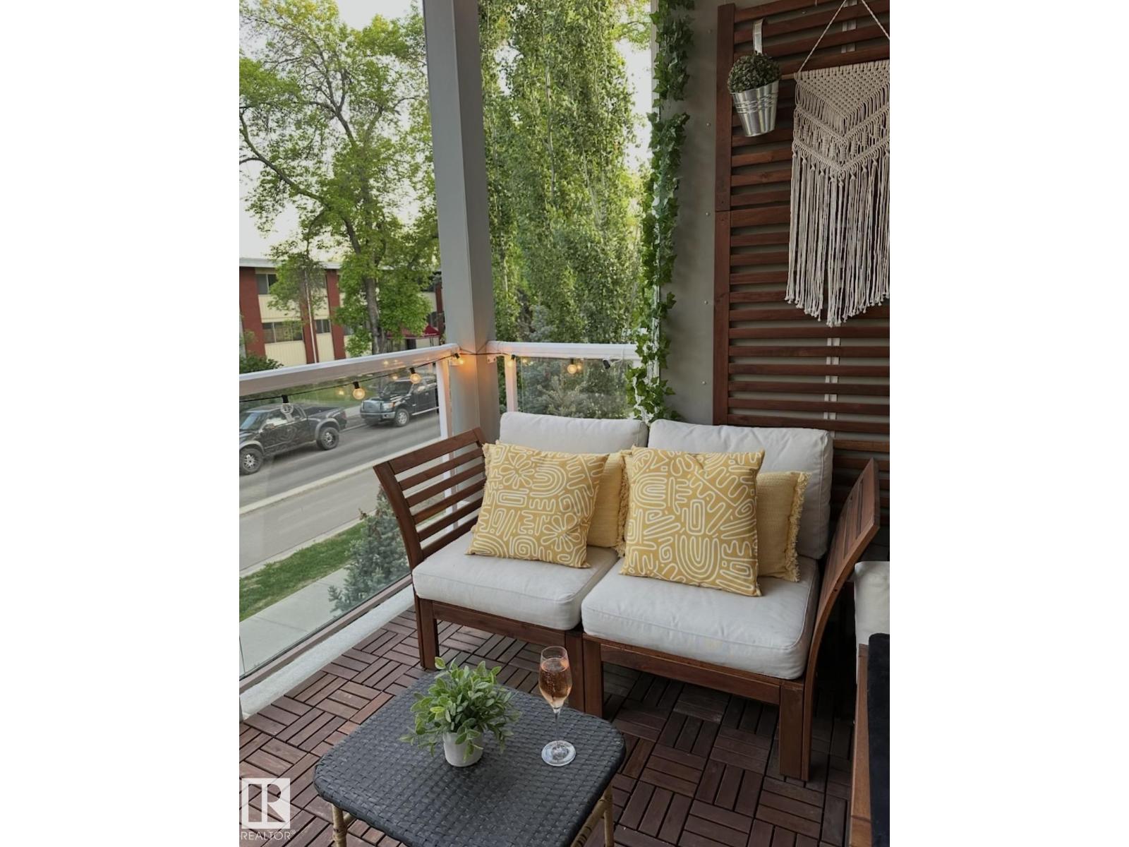 10030 83 Av Nw Property Photo 25
