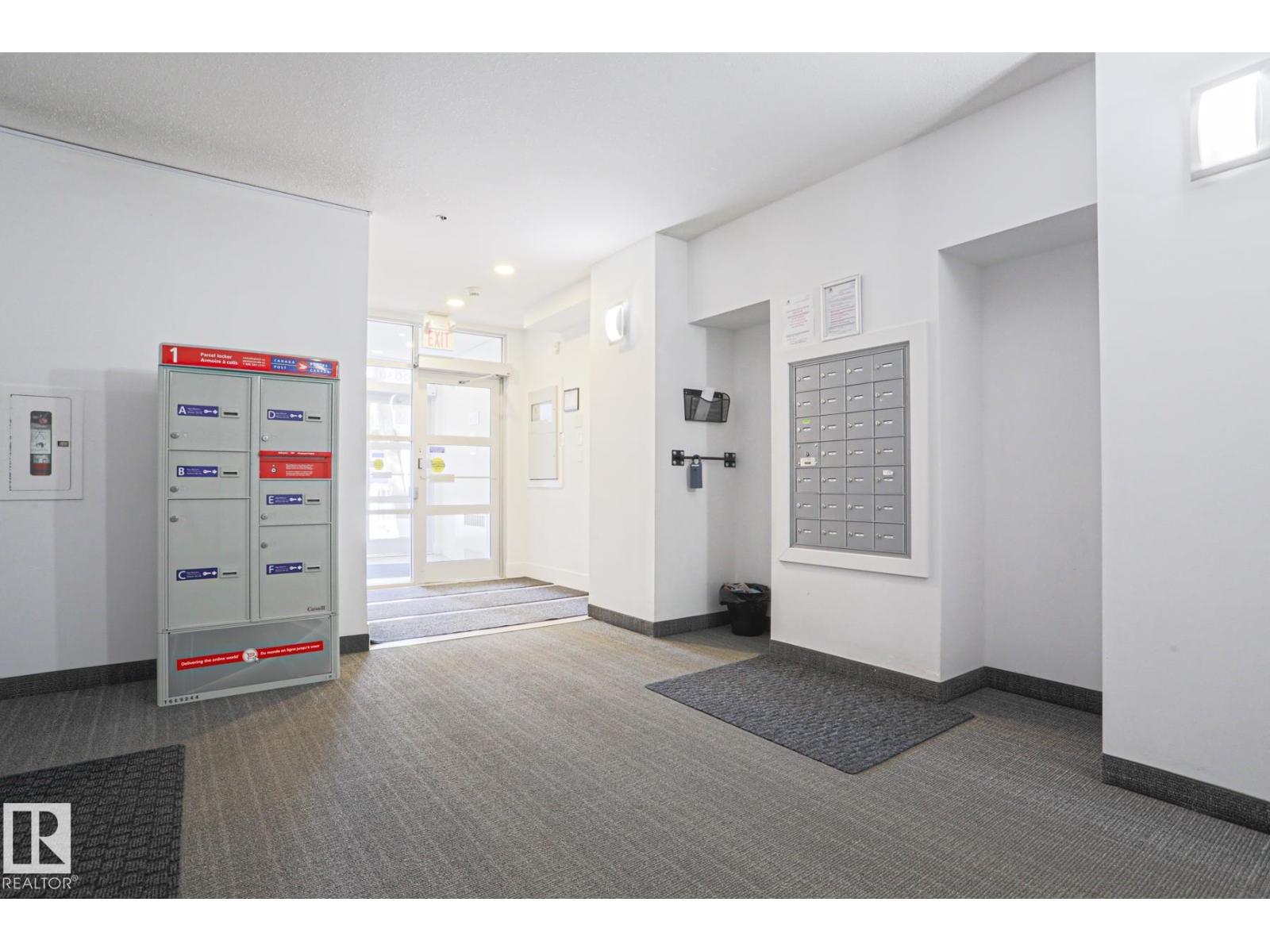 10030 83 Av Nw Property Photo 27
