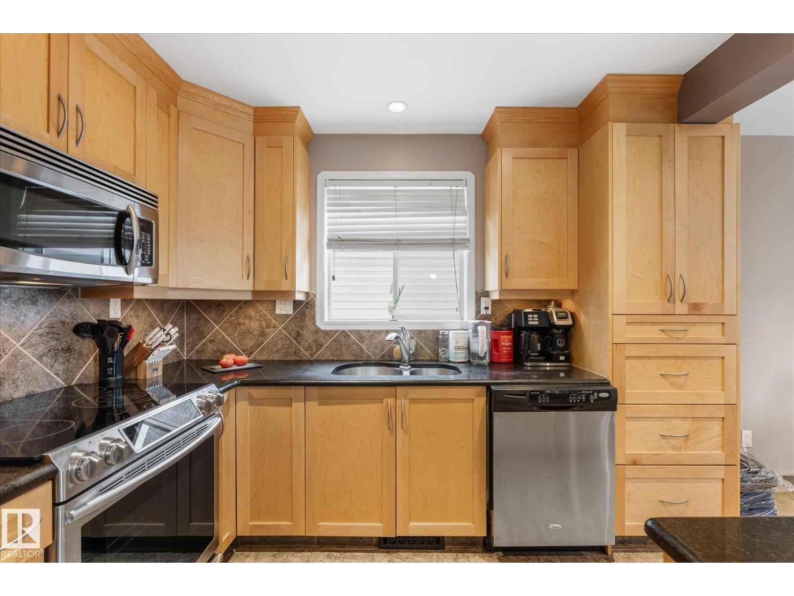 407 Breckenridge Ln Nw Property Photo 13