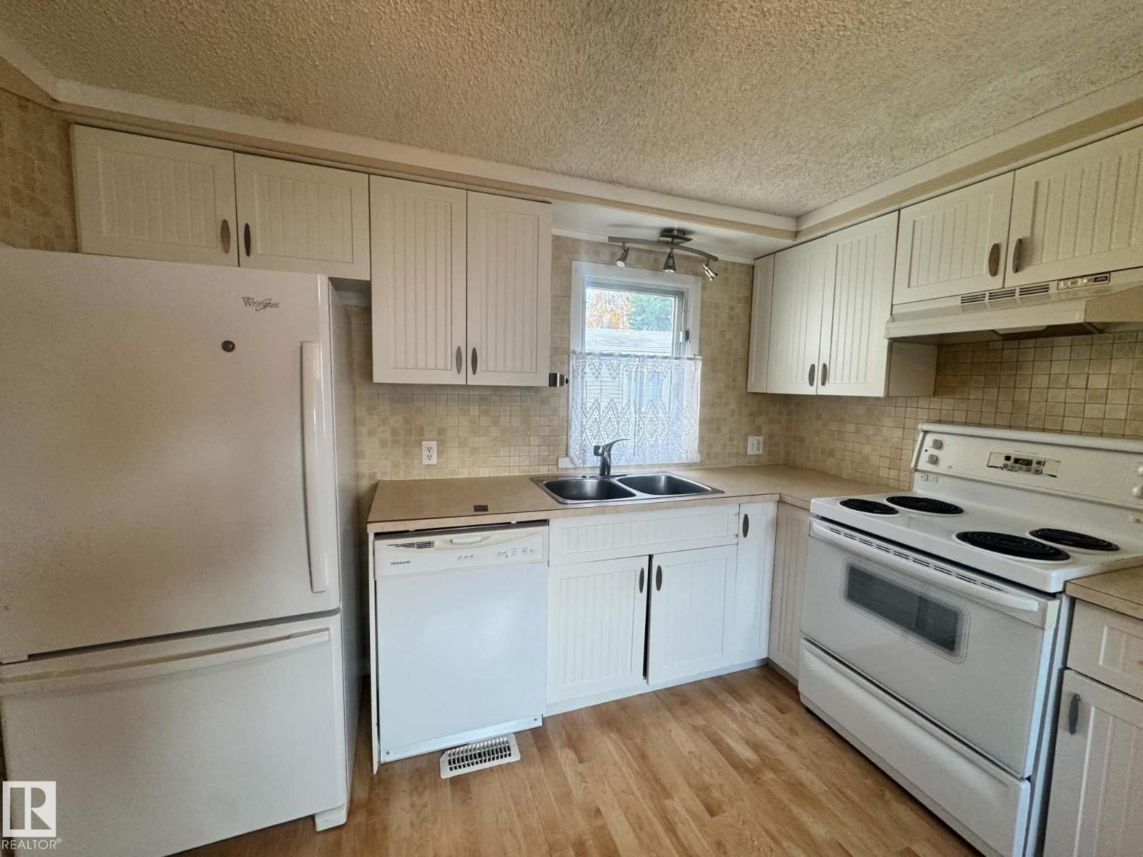 2415 West Oak Wy Nw Property Photo 5