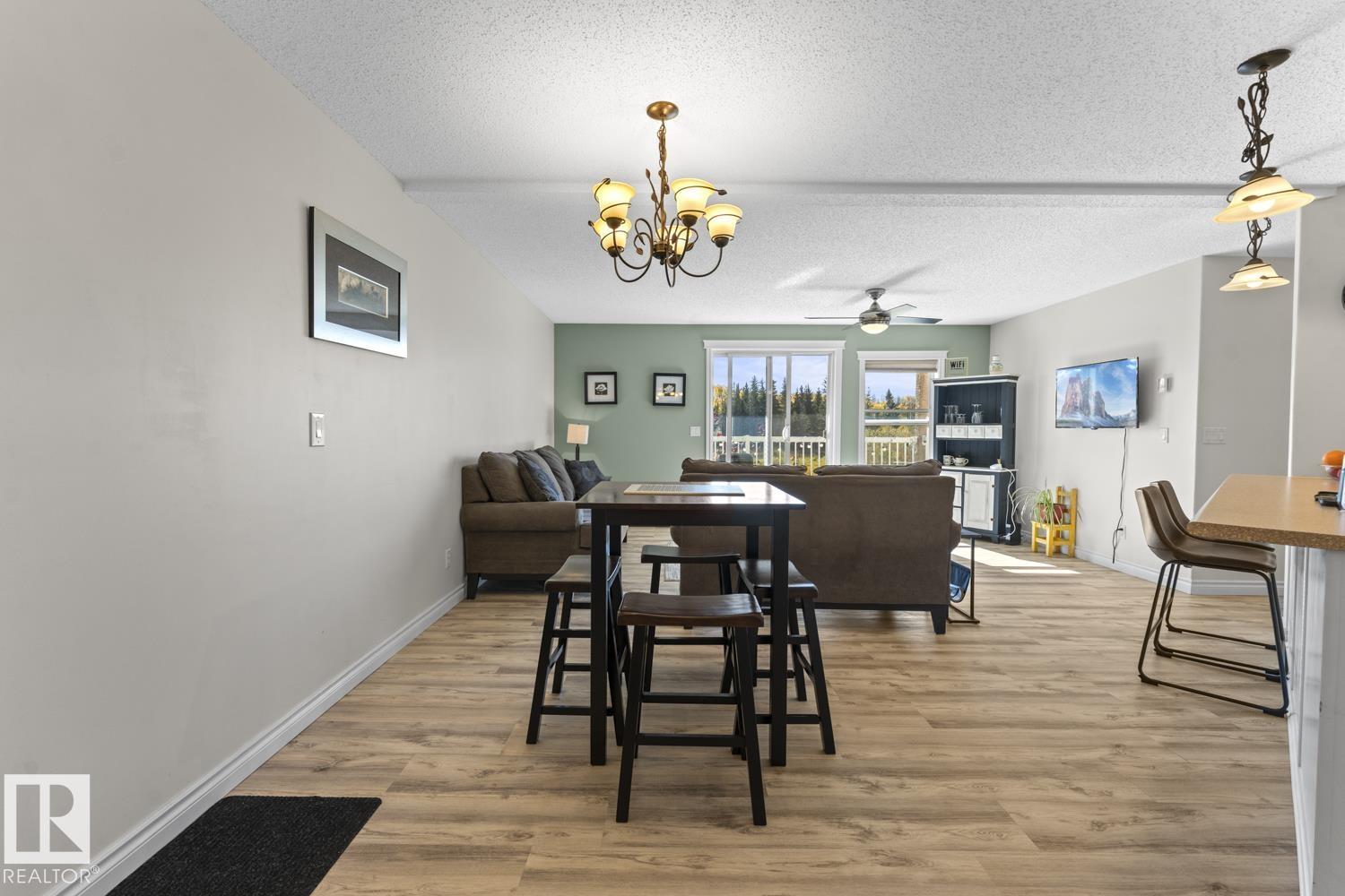 #2203 901 16 St Property Photo 4
