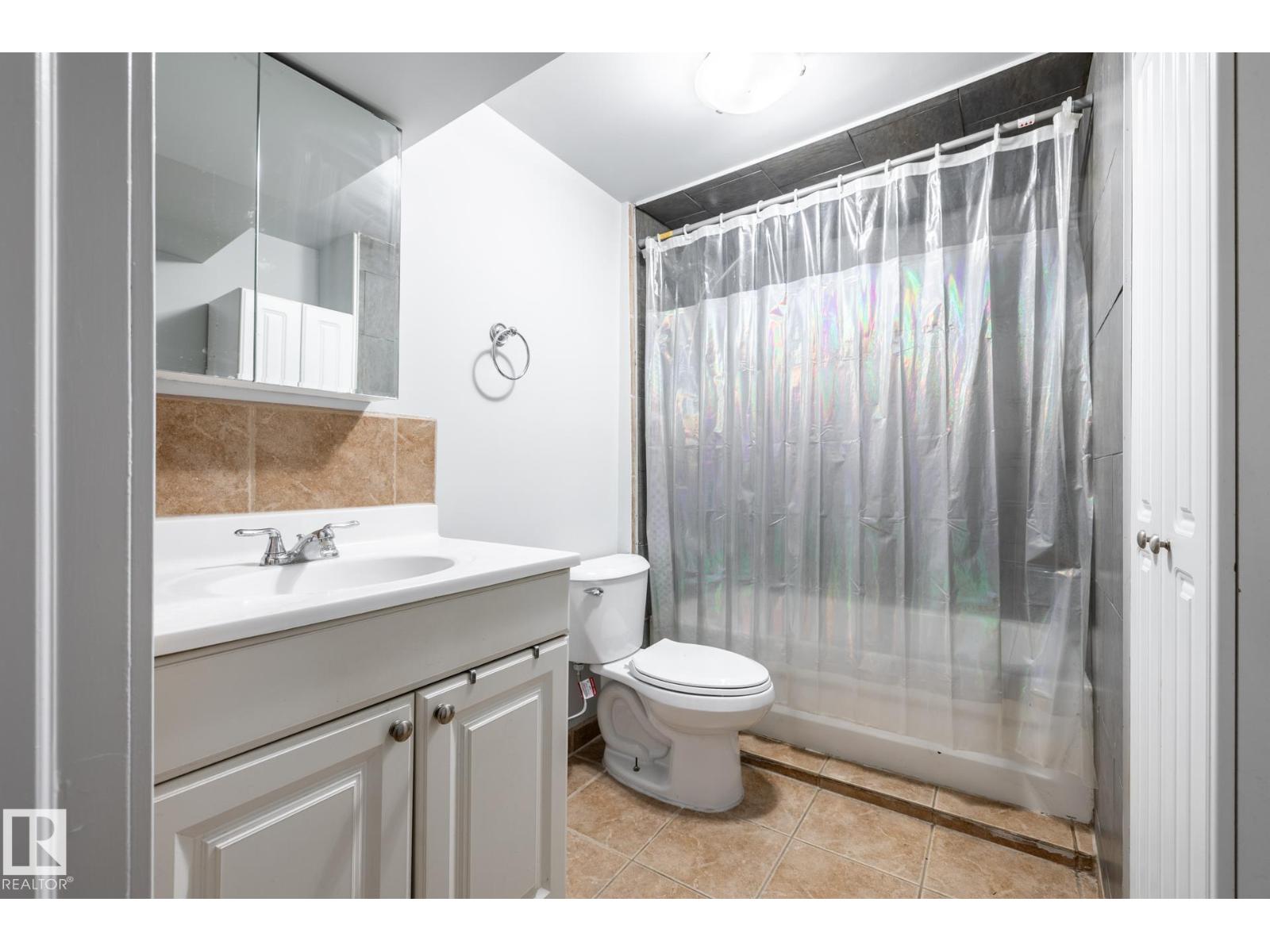 10619 129 Av Nw Property Photo 8
