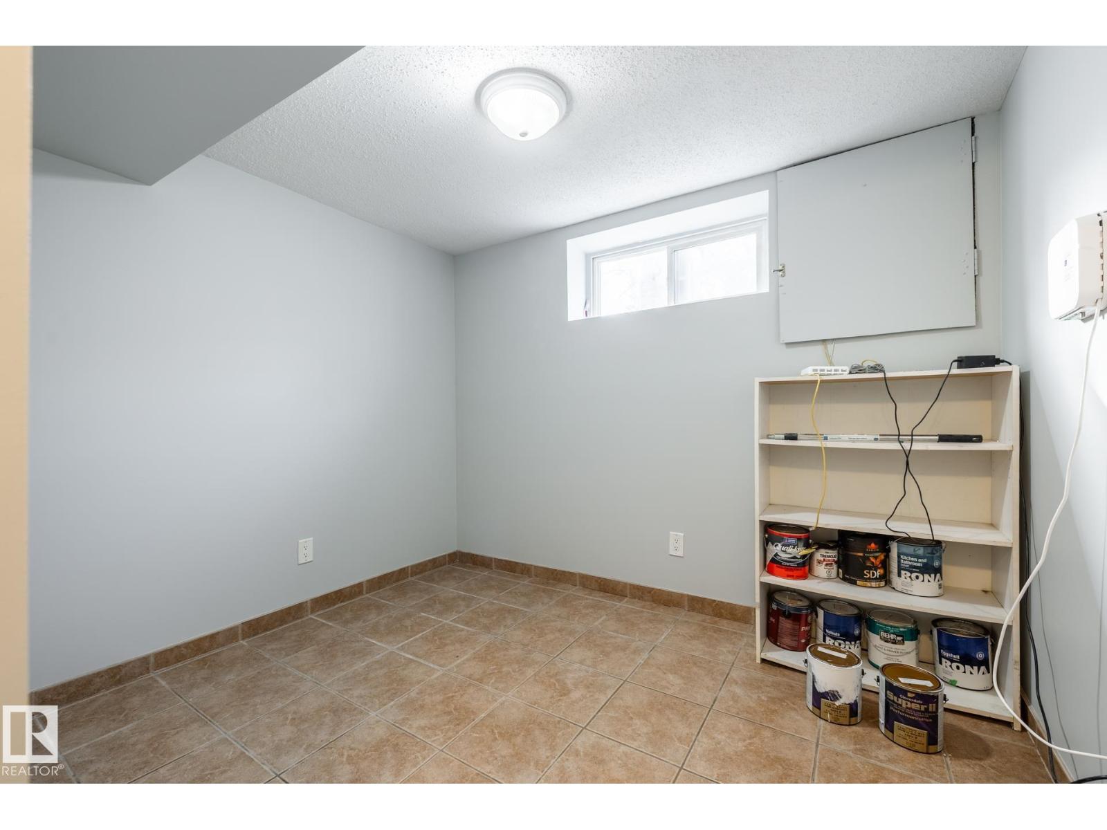 10619 129 Av Nw Property Photo 26