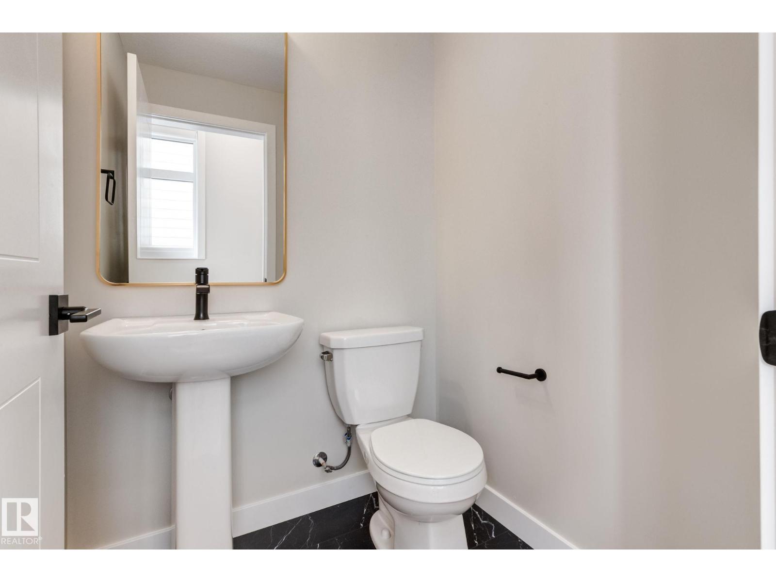 #11 16231 19 Av Sw Property Photo 9