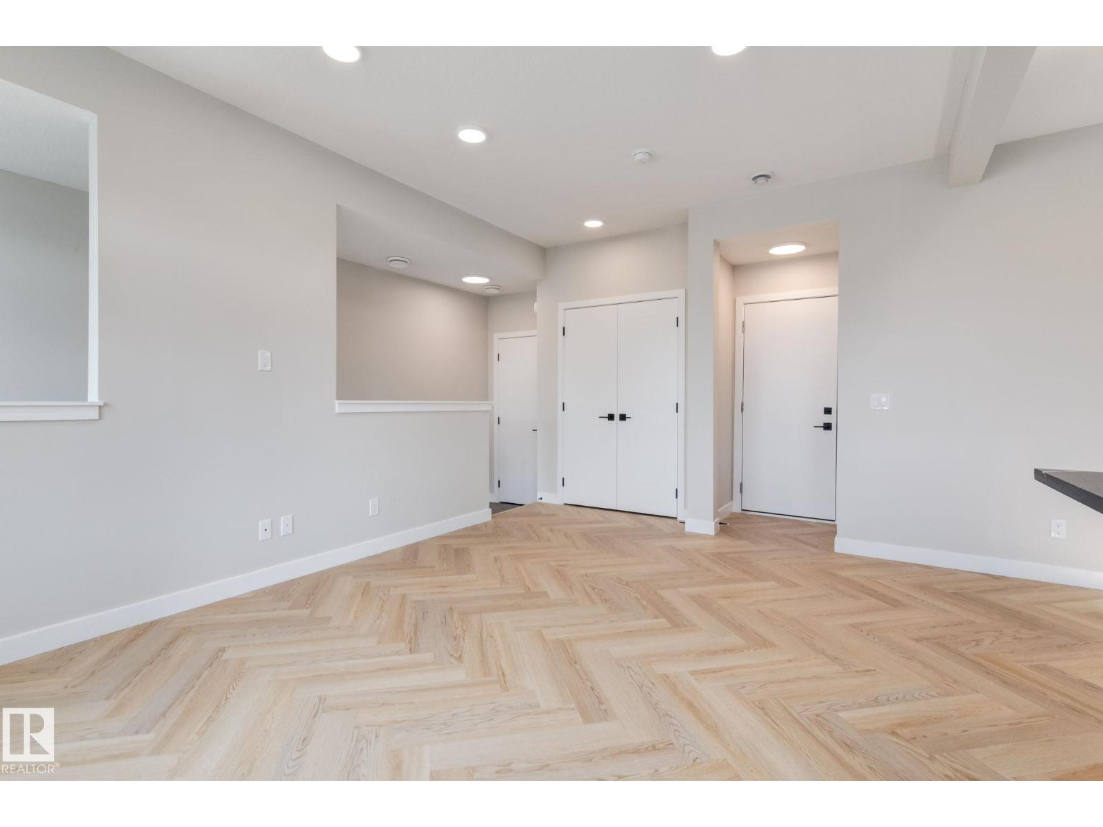 #11 16231 19 Av Sw Property Photo 25