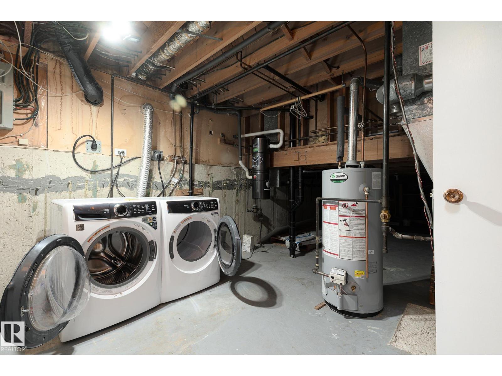 4020 Galloway Ba Property Photo 25