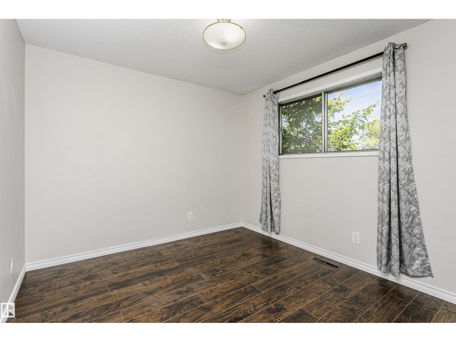 11440 44a Av Nw Property Photo 15