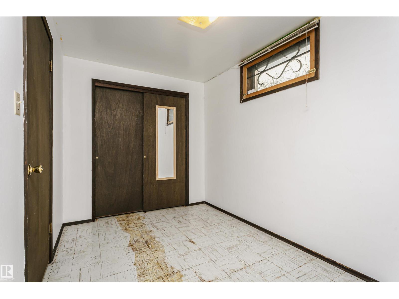 11440 44a Av Nw Property Photo 27