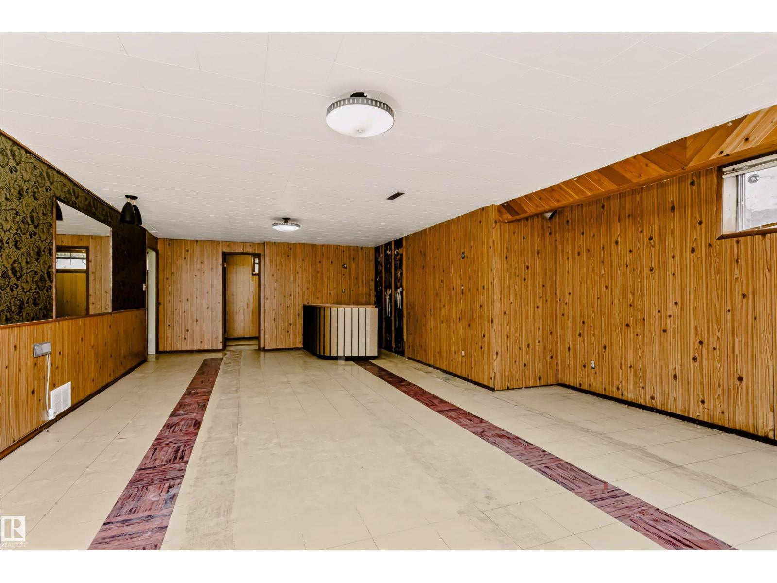 11440 44a Av Nw Property Photo 30