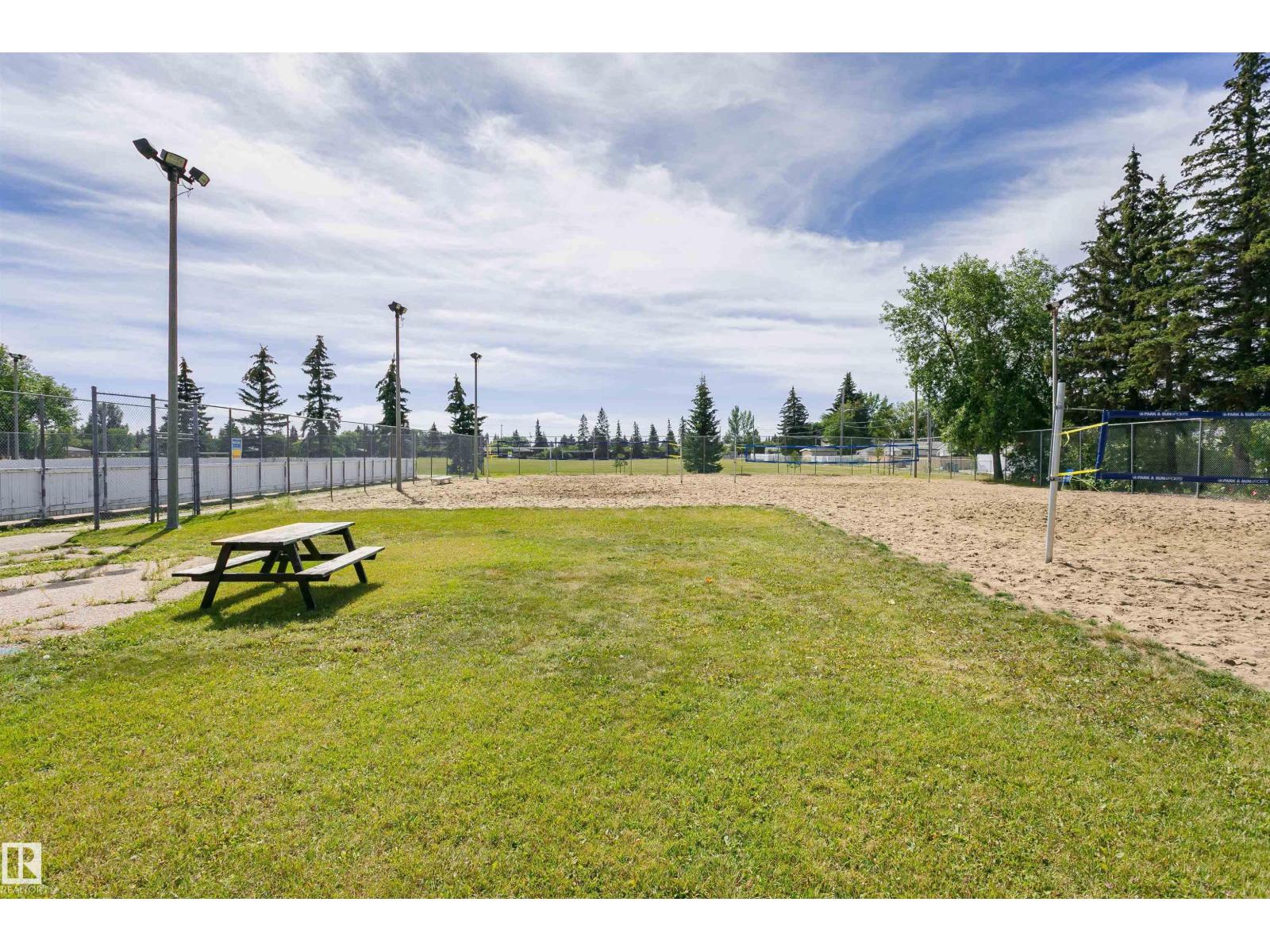 11440 44a Av Nw Property Photo 45
