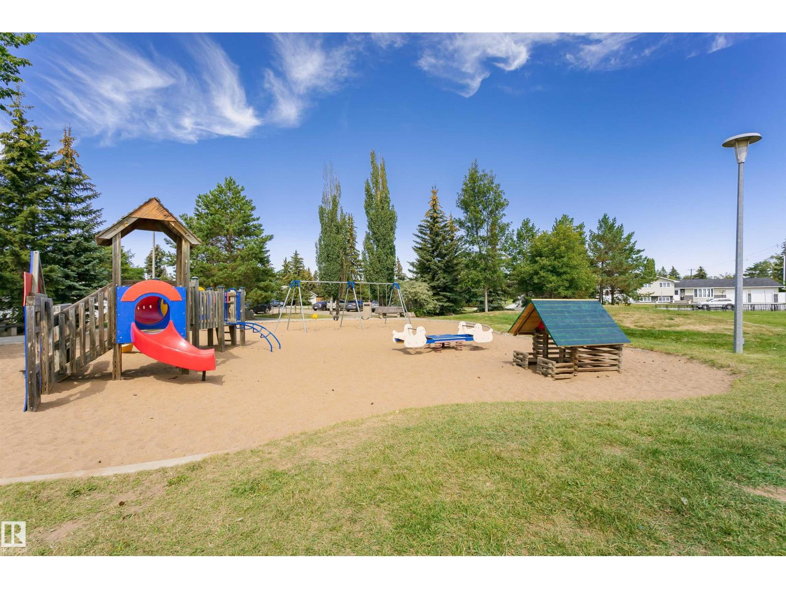 11440 44a Av Nw Property Photo 48