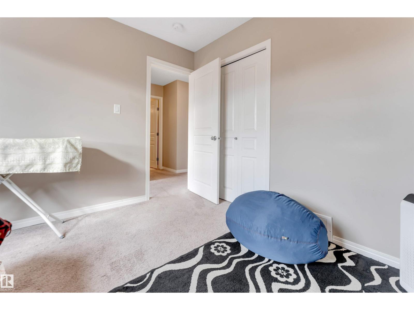 3304 13 Av Nw Property Photo 29