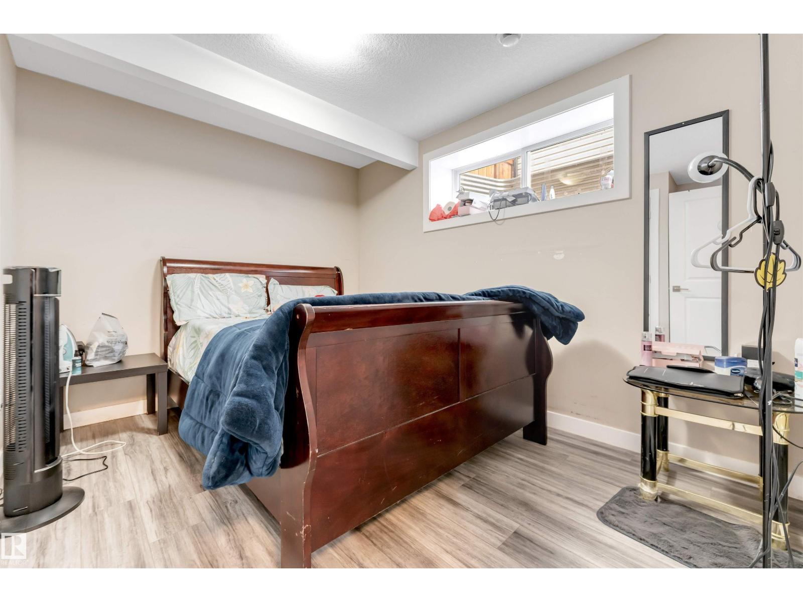 3304 13 Av Nw Property Photo 40