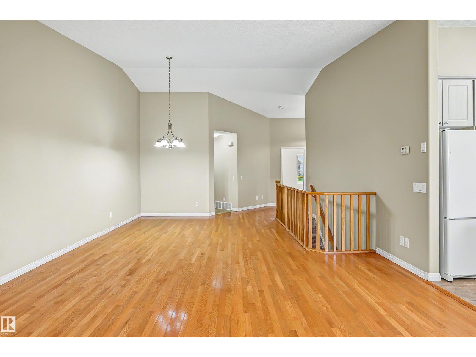 #6 2031 Brennan Cr Nw Property Photo 16