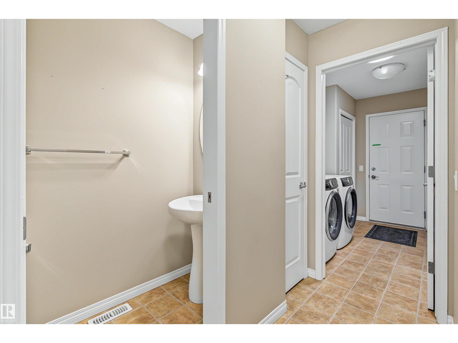 #6 2031 Brennan Cr Nw Property Photo 23