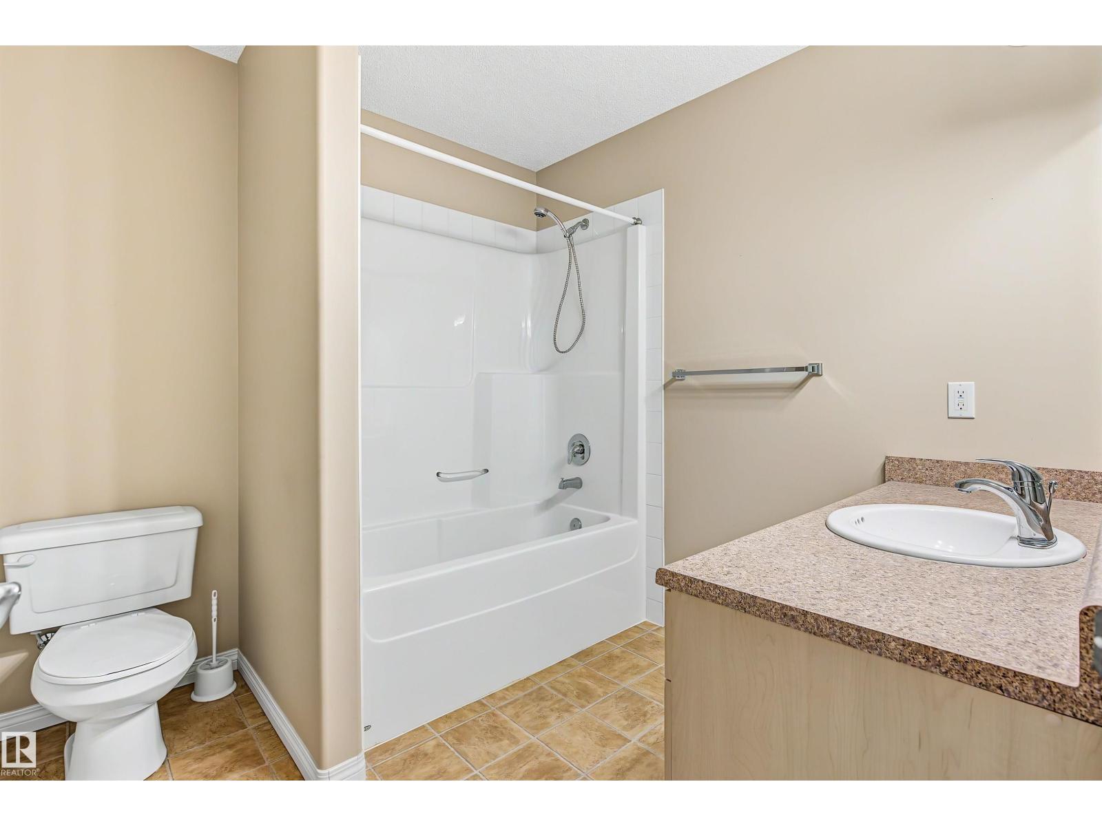 #6 2031 Brennan Cr Nw Property Photo 30