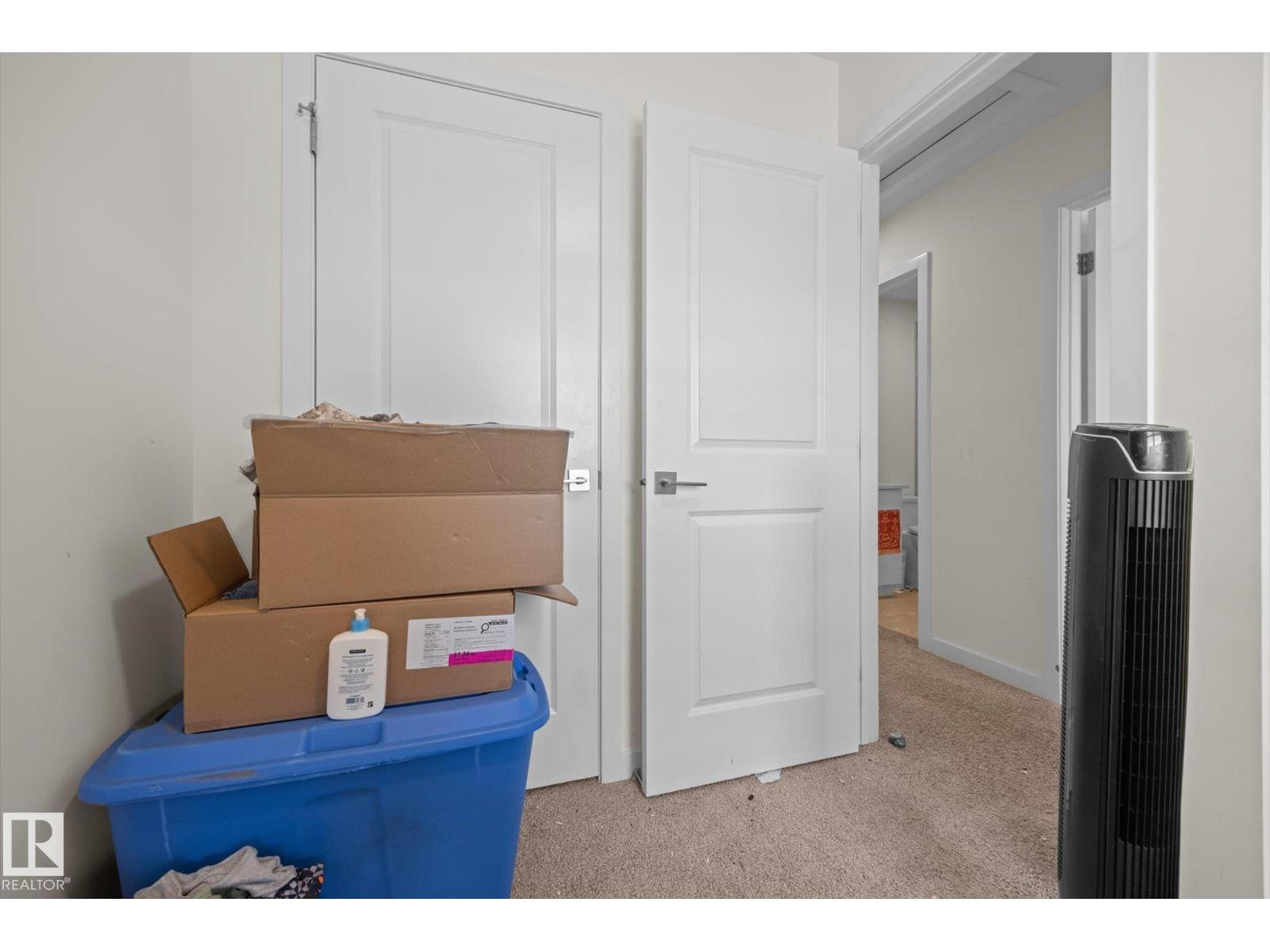 8009 120 Av Nw Property Photo 20