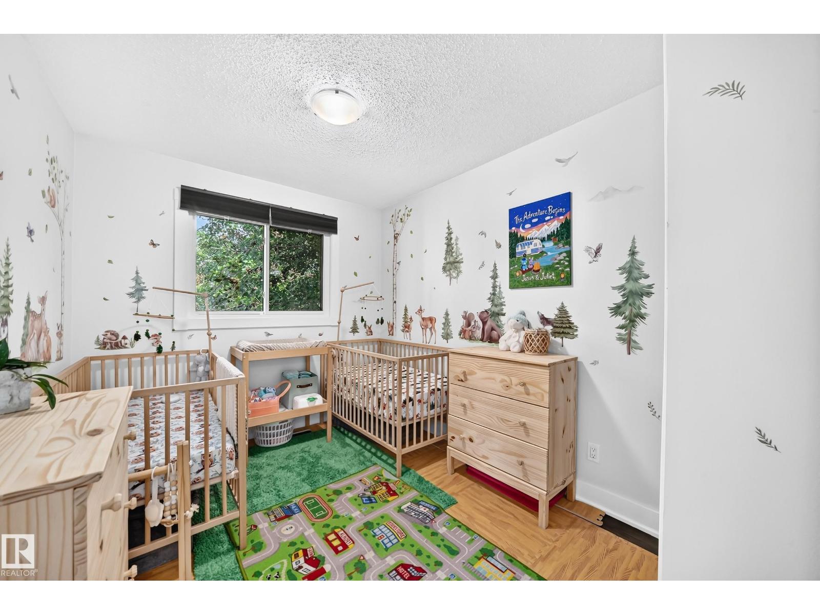 2112 36 St Nw Property Photo 13