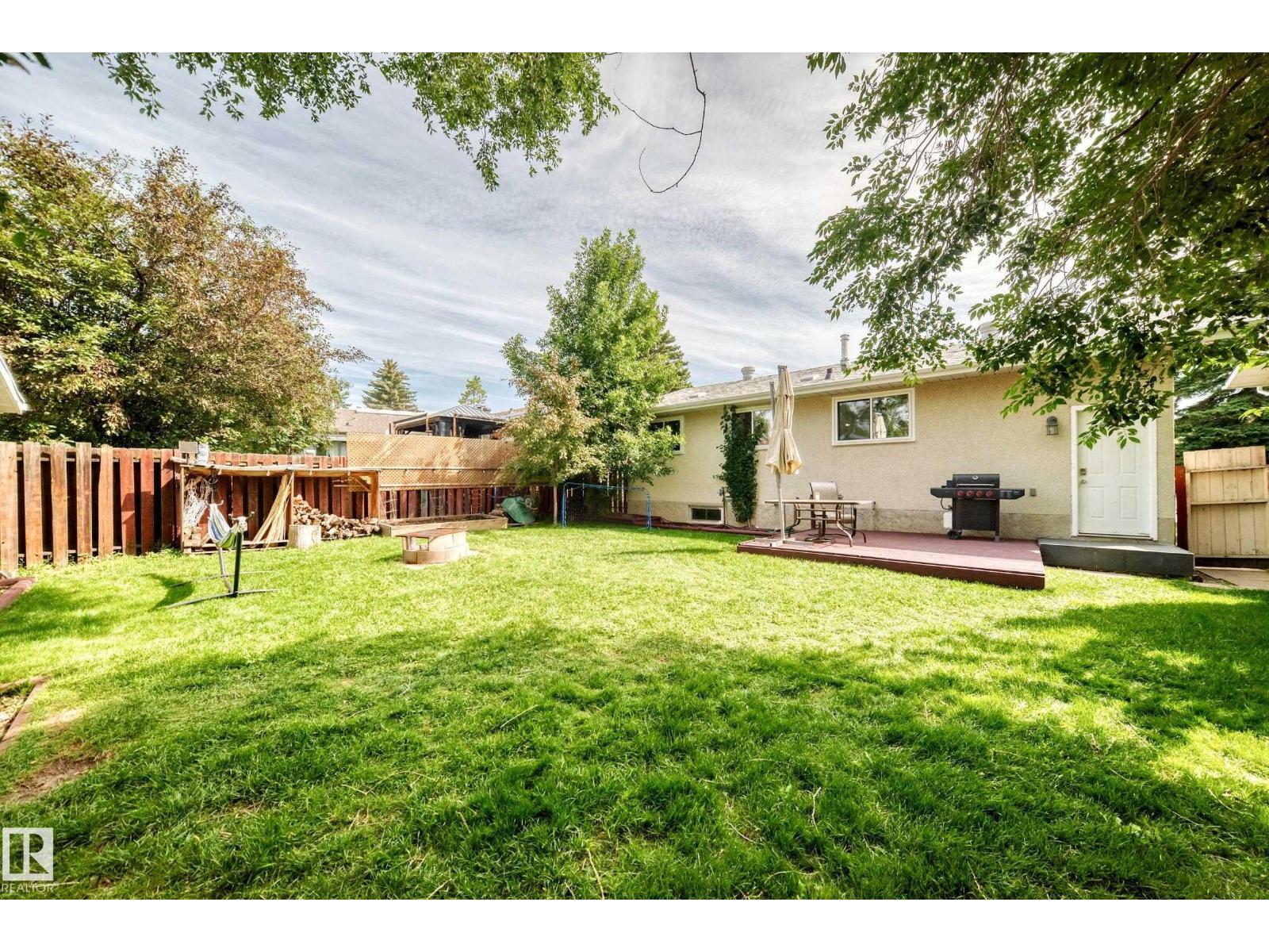 2112 36 St Nw Property Photo 37