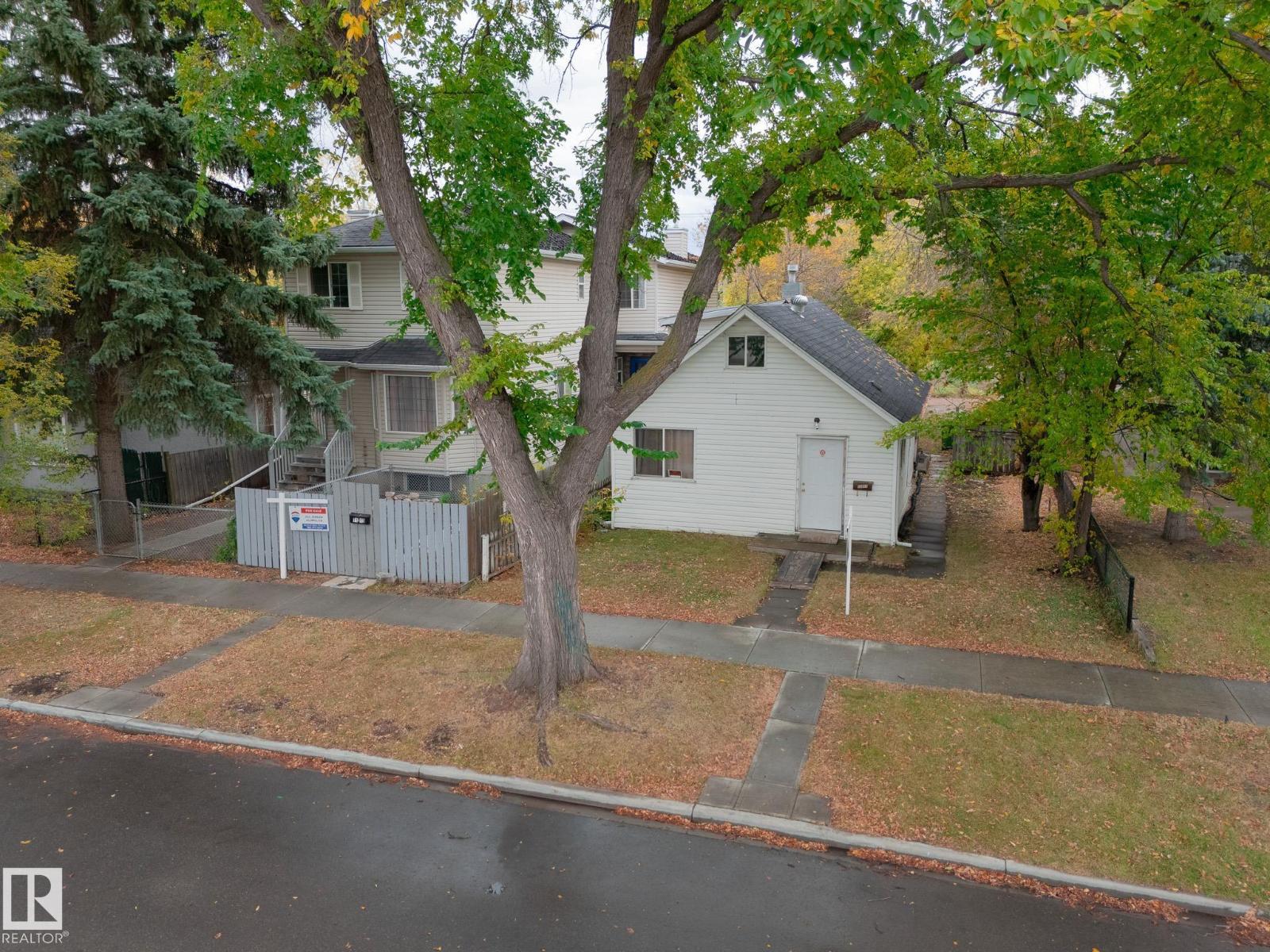 11911 77 St Nw Property Photo 15