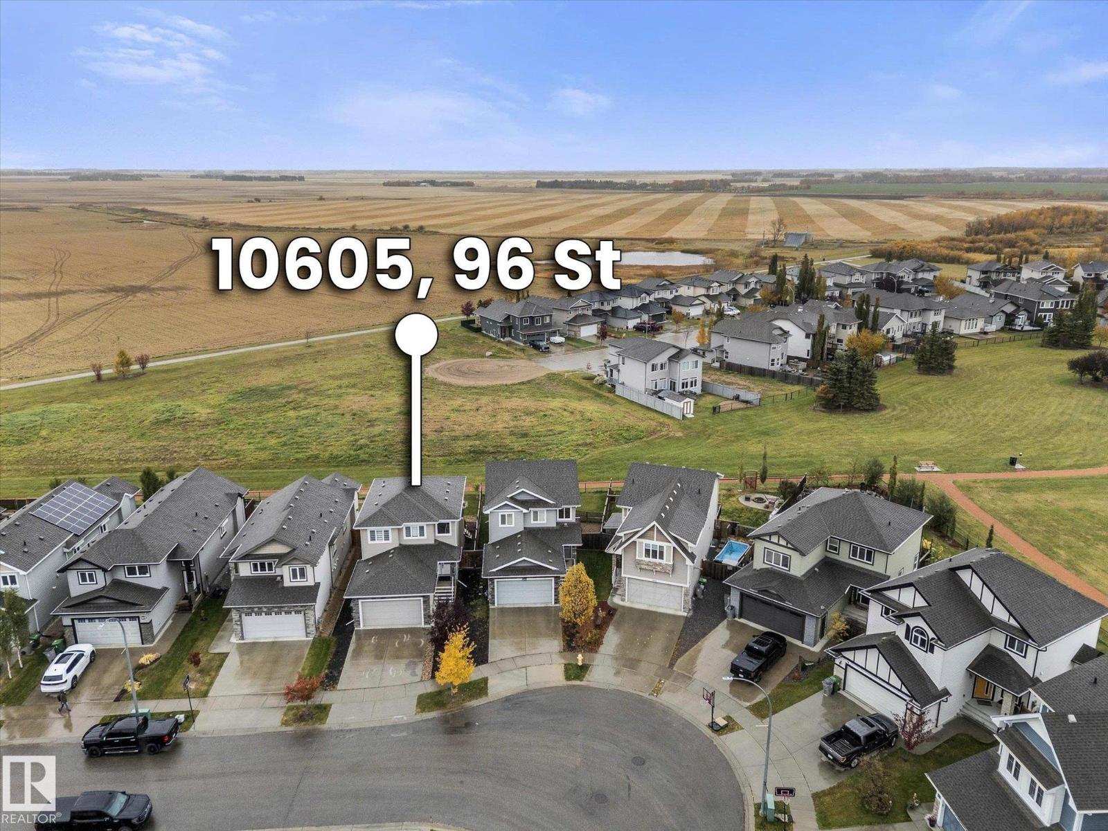 10605 96 St Property Photo 2