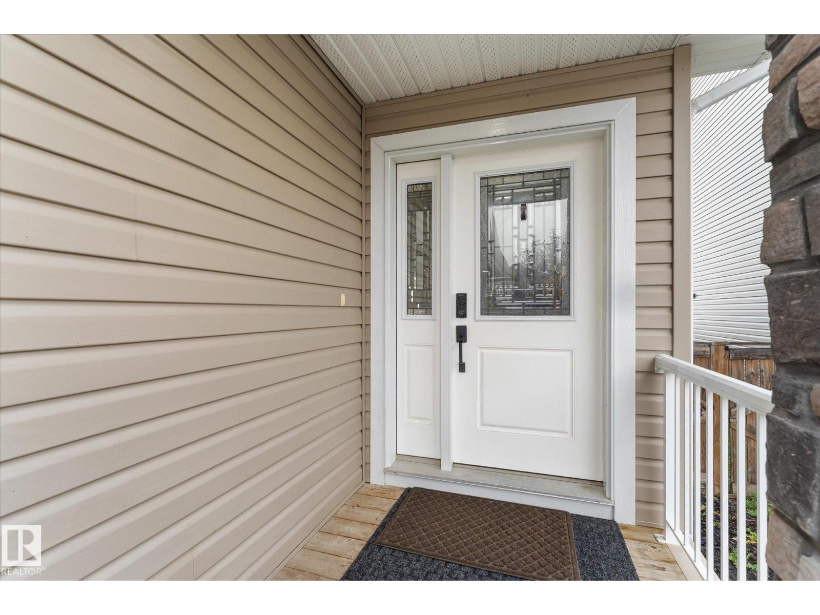 10605 96 St Property Photo 6