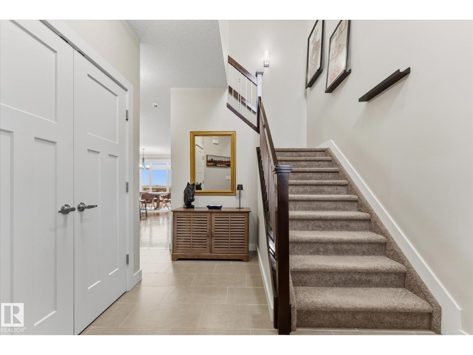 10605 96 St Property Photo 8