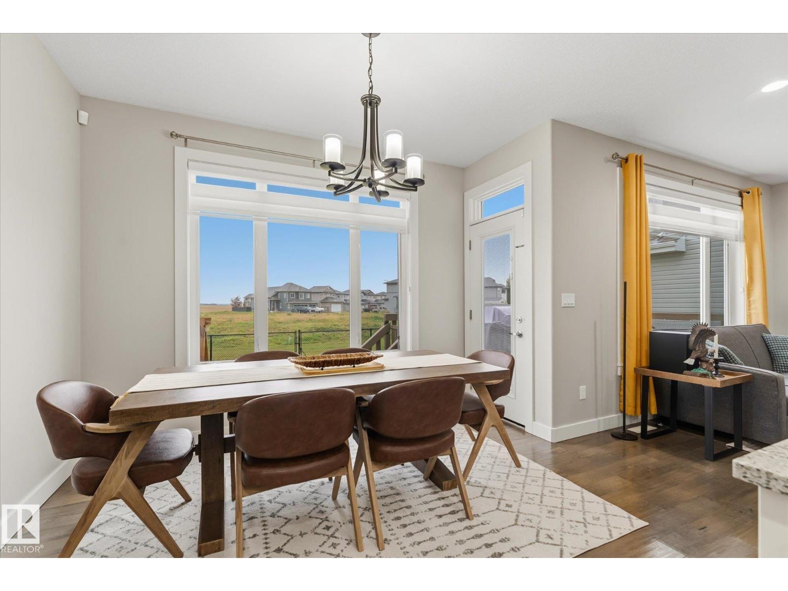 10605 96 St Property Photo 13