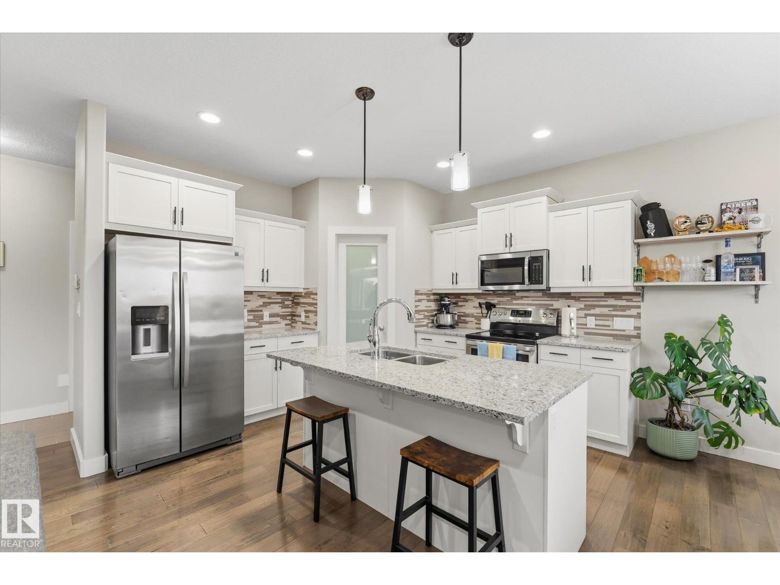 10605 96 St Property Photo 14