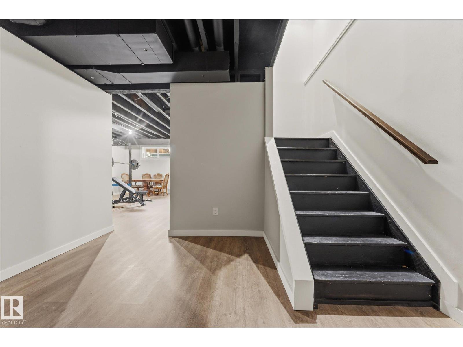 10605 96 St Property Photo 33