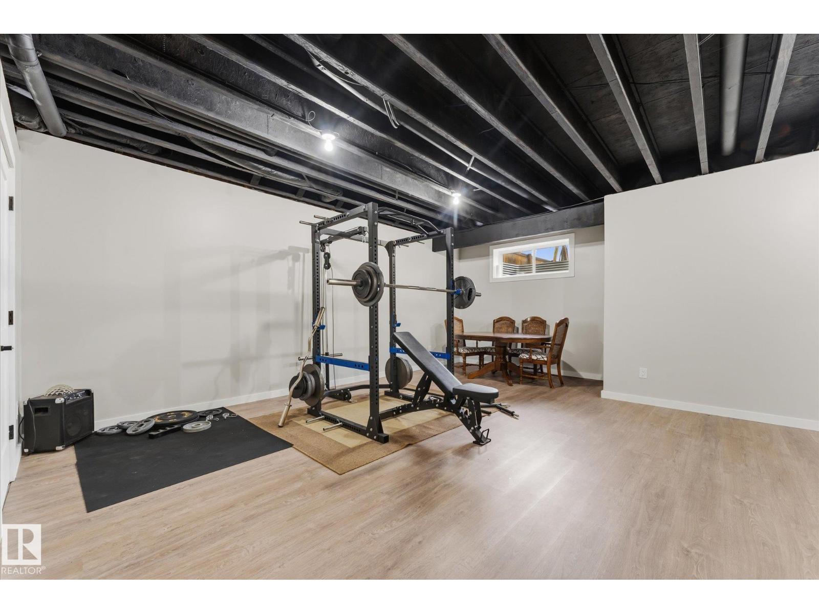 10605 96 St Property Photo 35