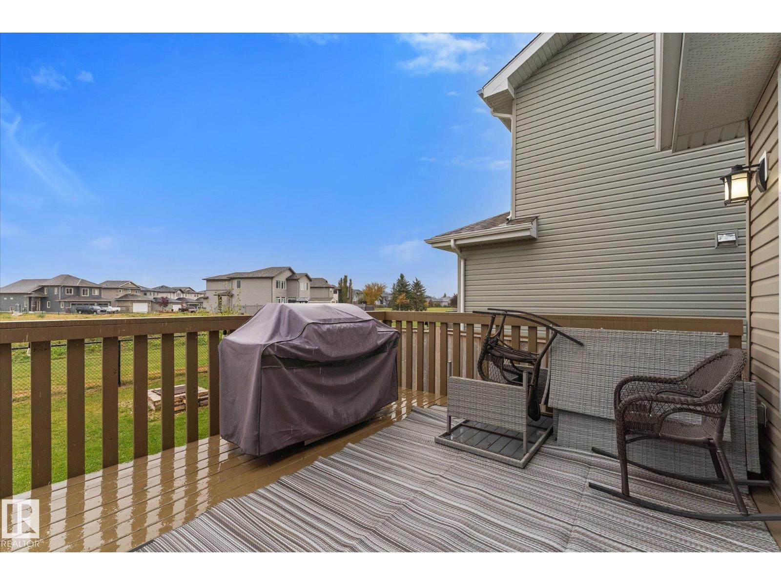 10605 96 St Property Photo 39