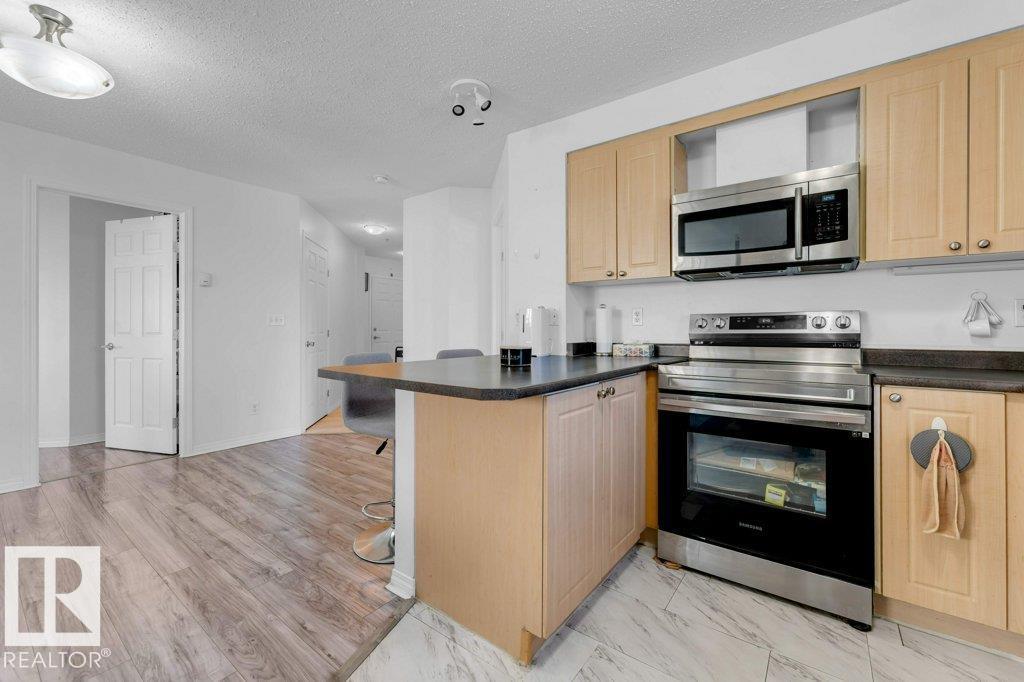 #201 616 Mcallister Lo Sw Property Photo 9