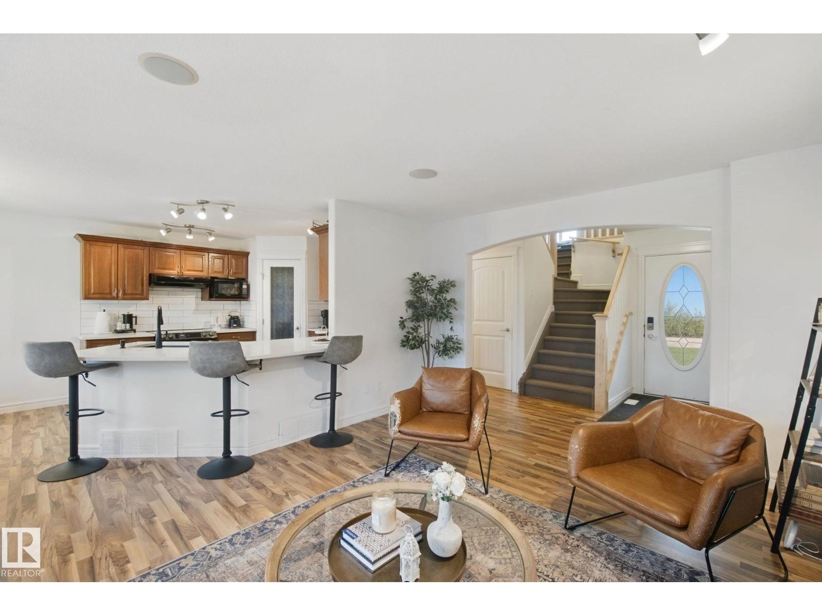 4113 158 Av Nw Property Photo 10
